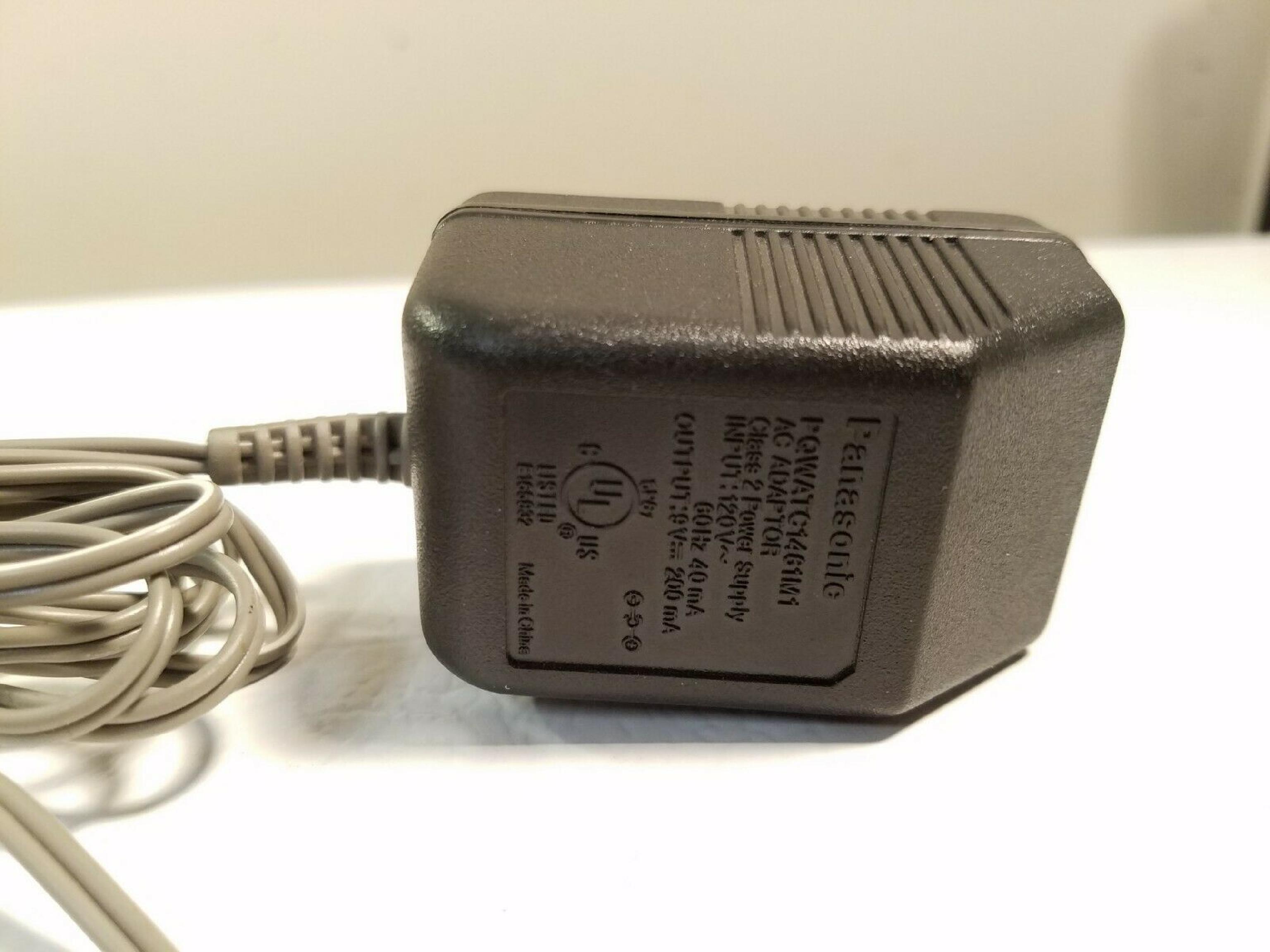 PANASONIC PQWATC1461M1 AC ADAPTER 9VDC 200MA, 6FT CABLE WITH BARREL CONNECTOR, OD:5.5MM, ID:2.15MM, WALL STYLE, NEGATIVE INSIDE POLE