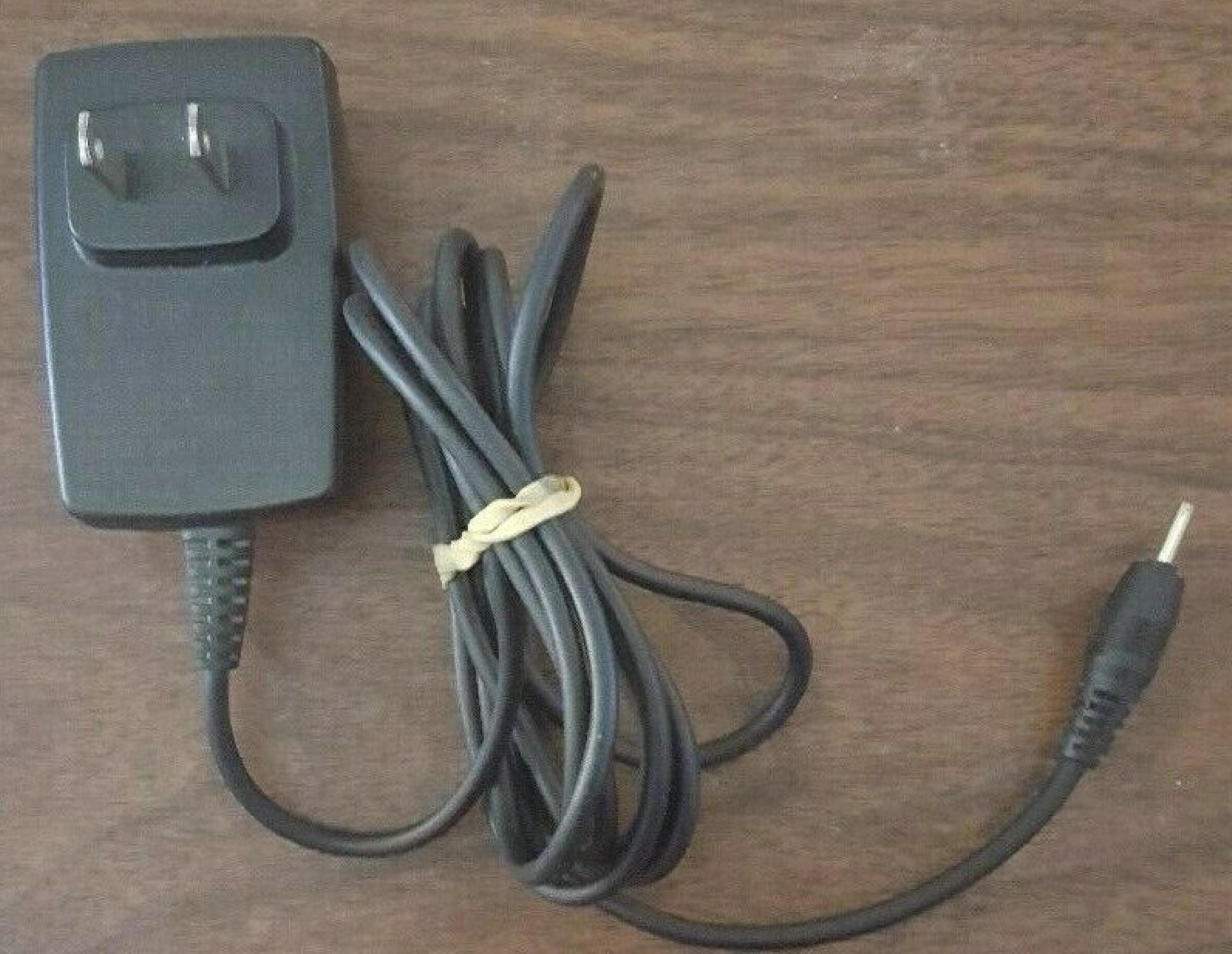 LG 8102 AC ADAPTER 5.0VDC 1000MA, 6FT CABLE WITH BARREL CONNECTOR, OD:2.5MM, ID:0.75MM, WALL STYLE