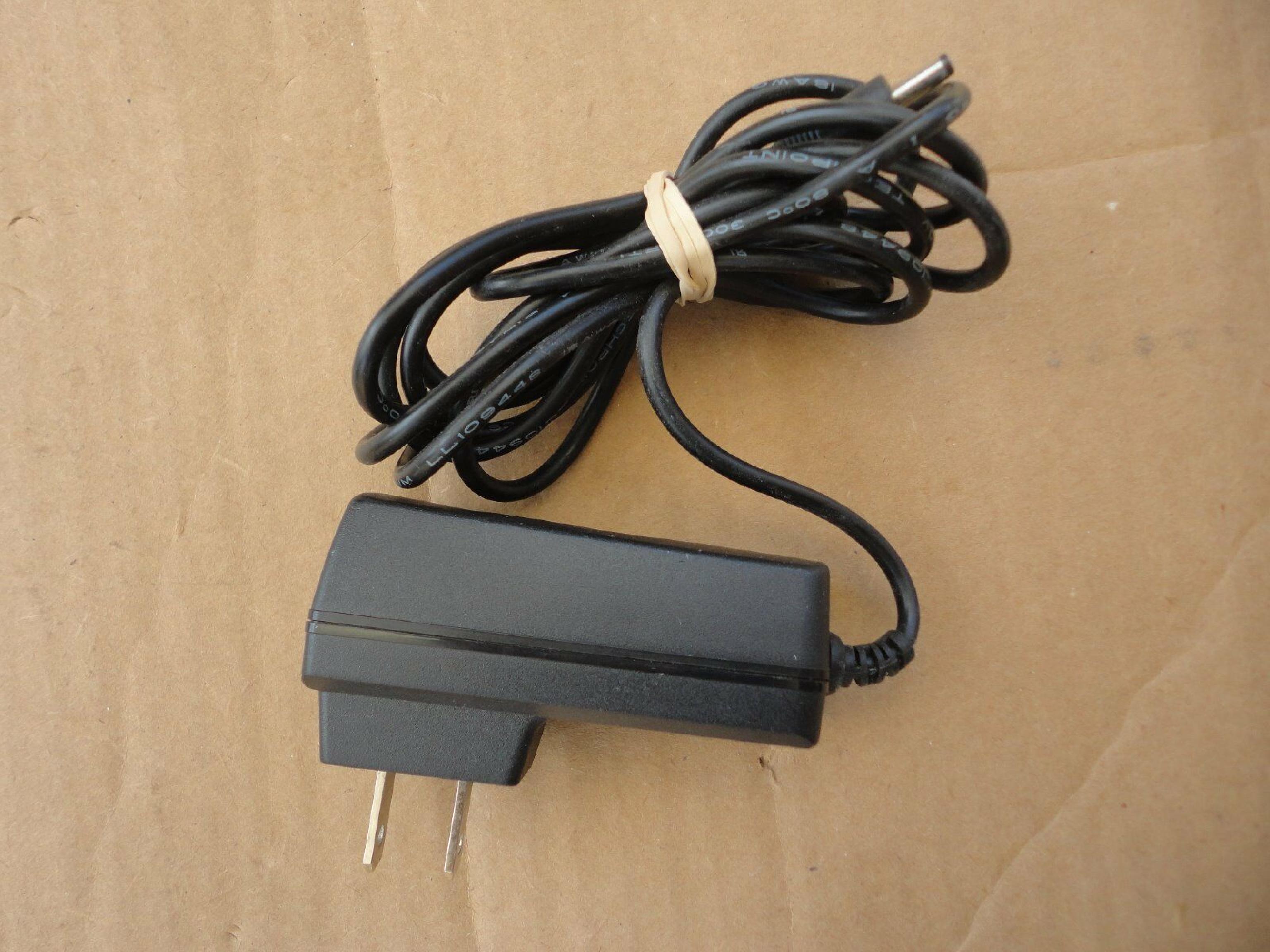 JODEN JOD-SBU050242 AC ADAPTER 5VDC 2.4A, 6FT CABLE WITH BARREL CONNECTOR, OD:3.5MM, ID:1.2MM, WALL STYLE, NEGATIVE OUTSIDE POLE