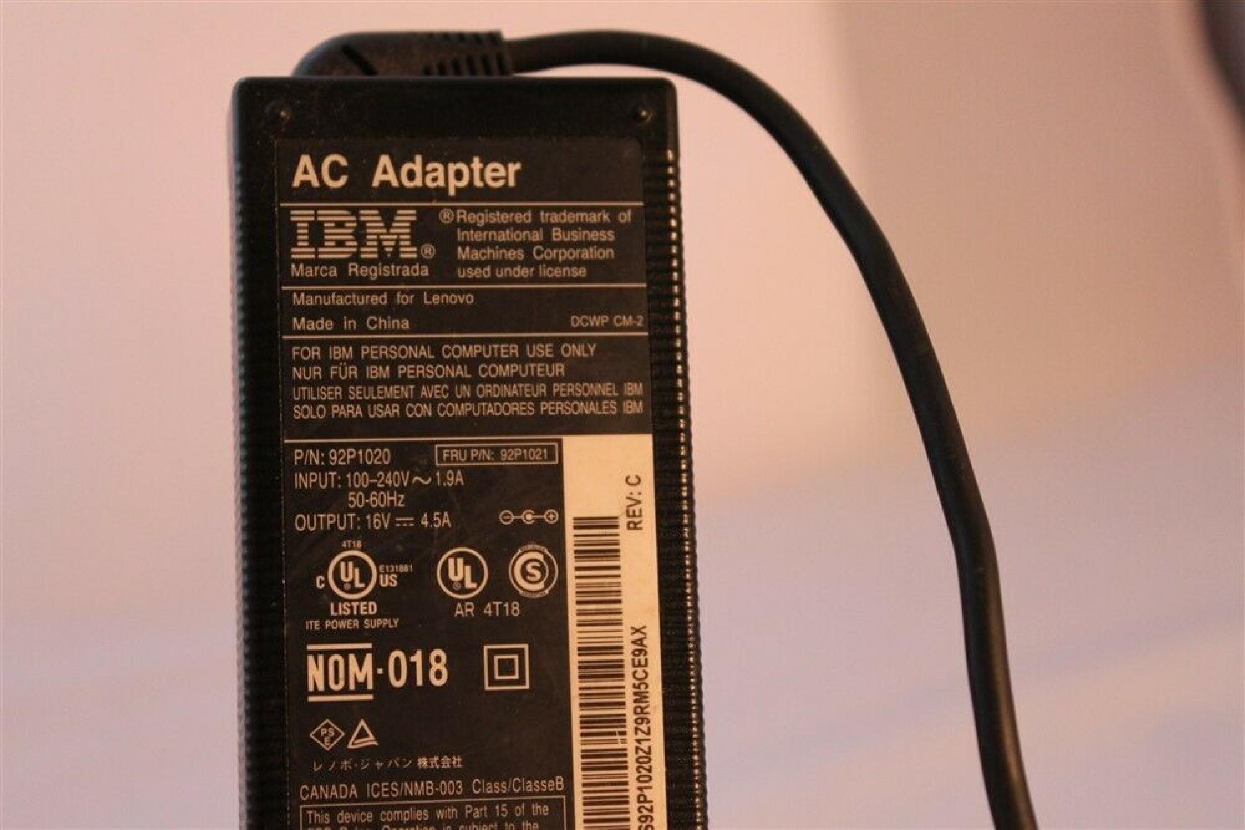 IBM 92P1020 16V DC 4.5A AC ADAPTER FOR LENOVO WITH BARREL CONNECTOR