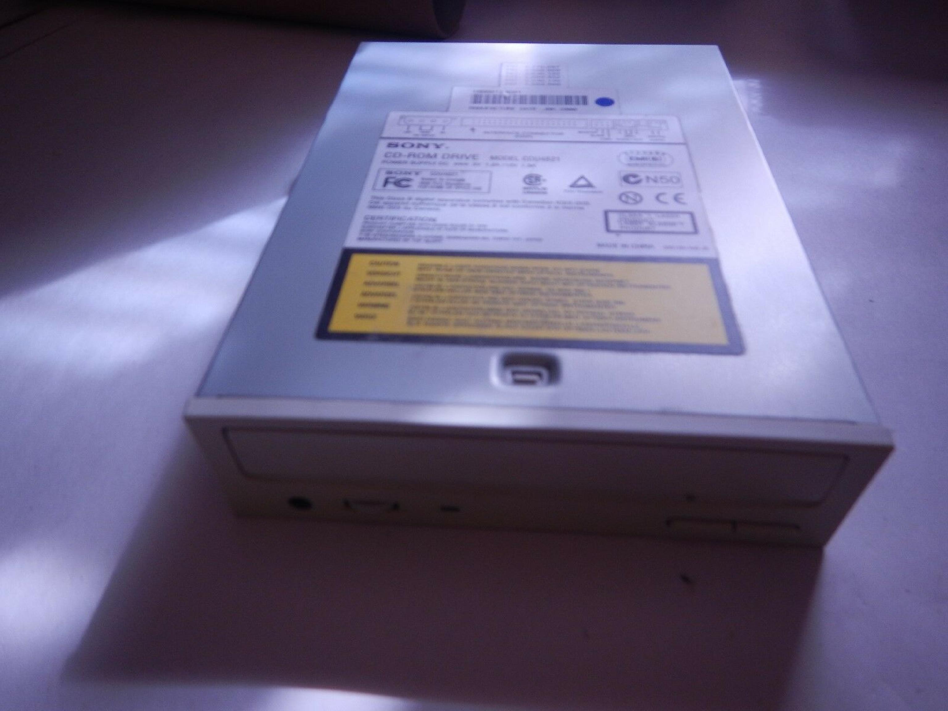 SONY CDU4821 CD-ROM DRIVE