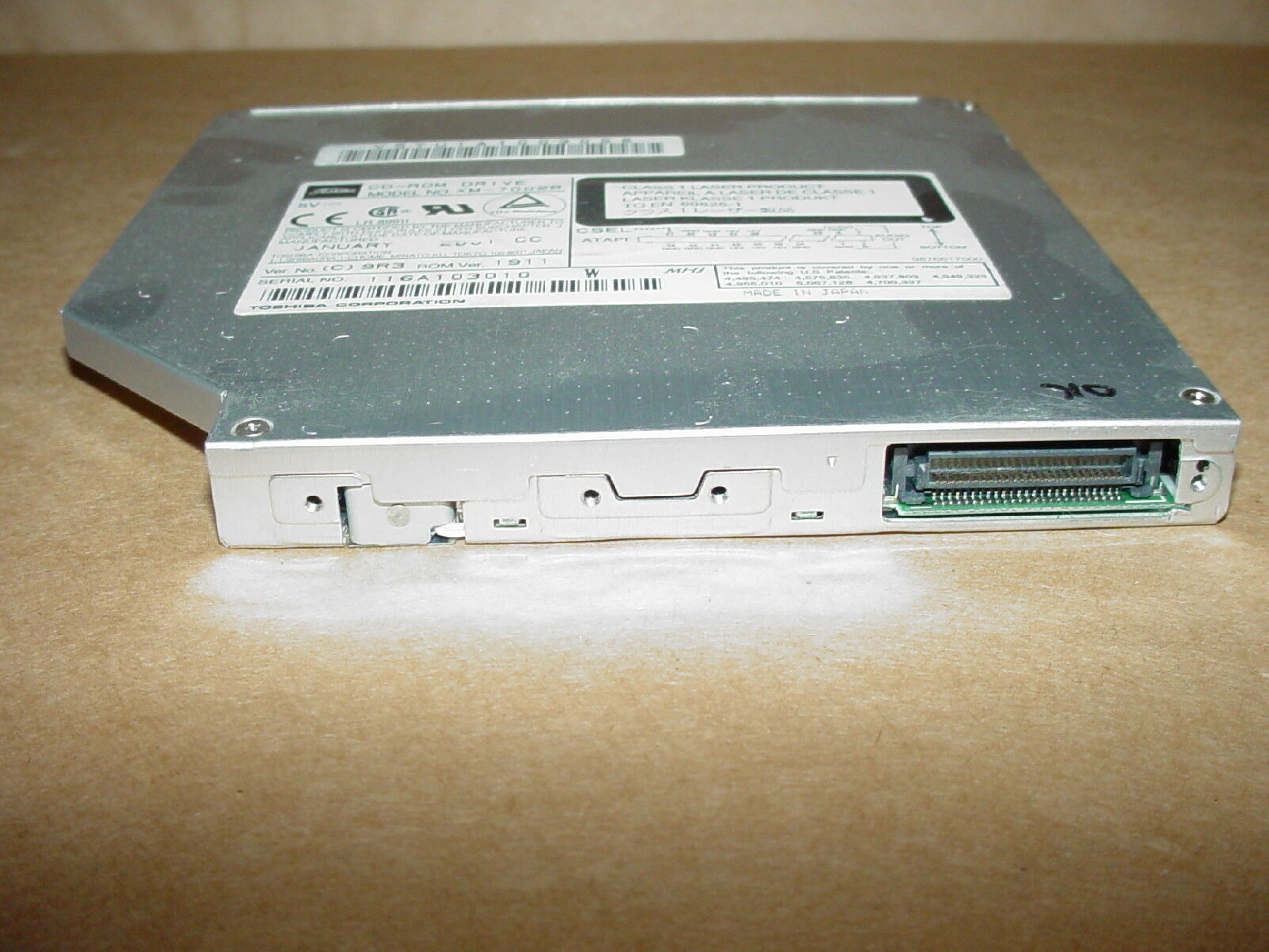 TOSHIBA XM-7002B CD-ROM DRIVE FOR NETRA T1 105 SERVER FOR