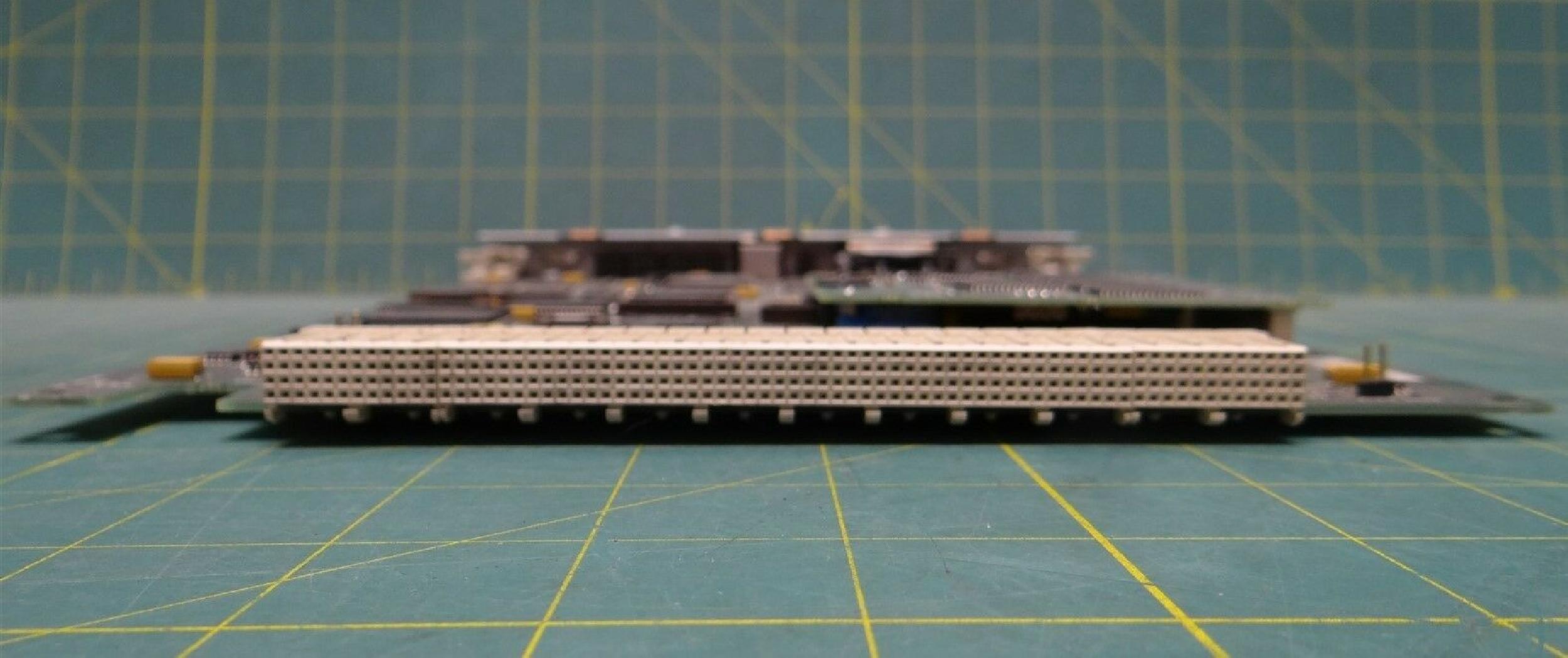 COMPAQ / HEWLETT PACKARD / HP 005420-001 ARRAY CONTROLLER BOARD W/64MB CACHE