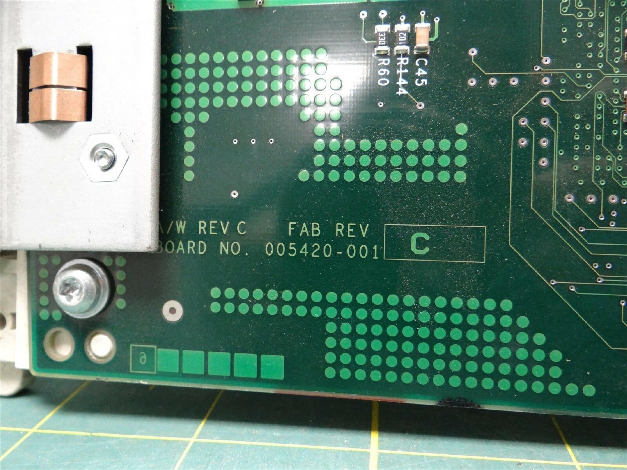 COMPAQ / HEWLETT PACKARD / HP 005420-001 ARRAY CONTROLLER BOARD W/64MB CACHE