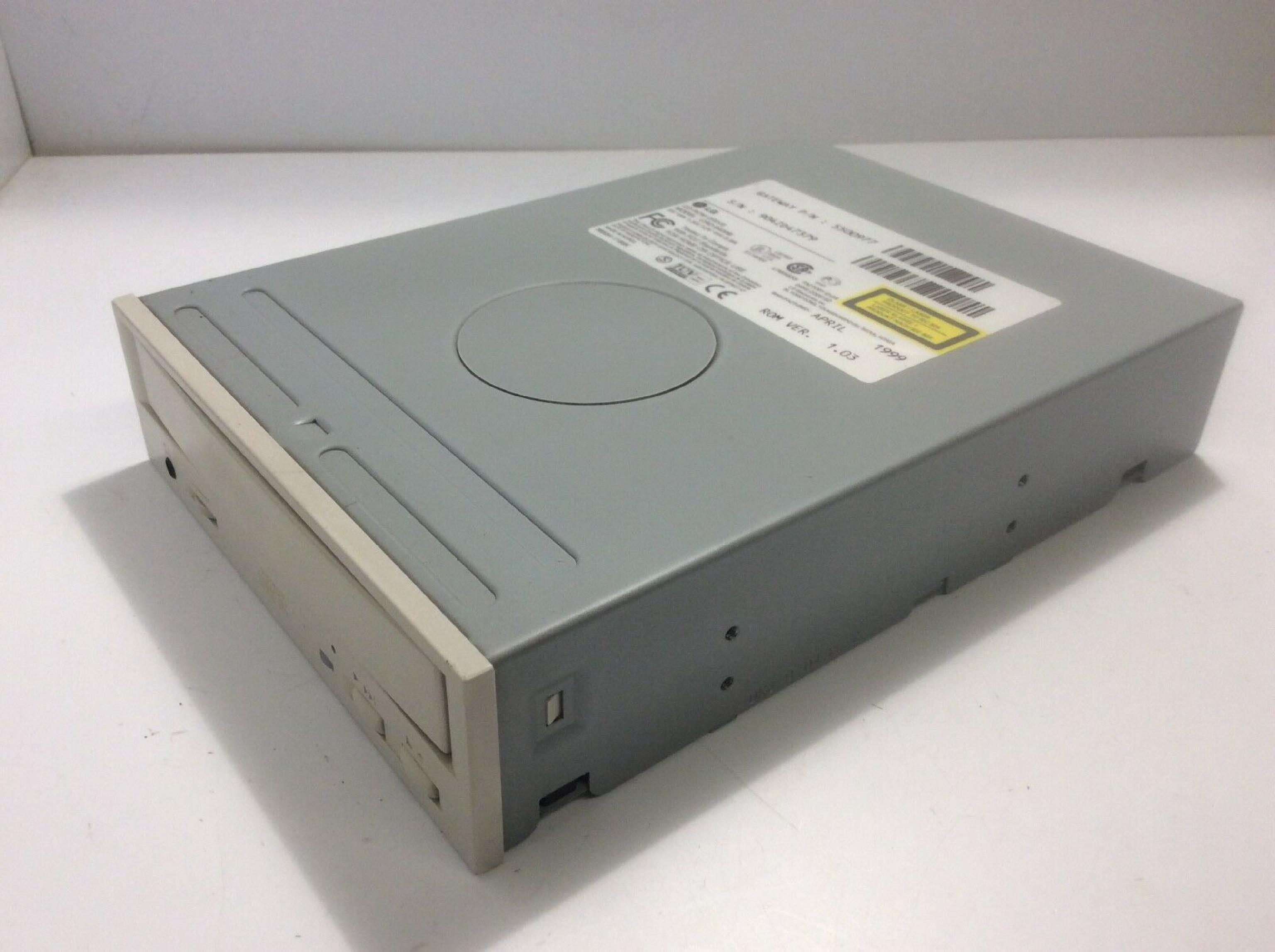 LG CRD-8400B CD-ROM DRIVE