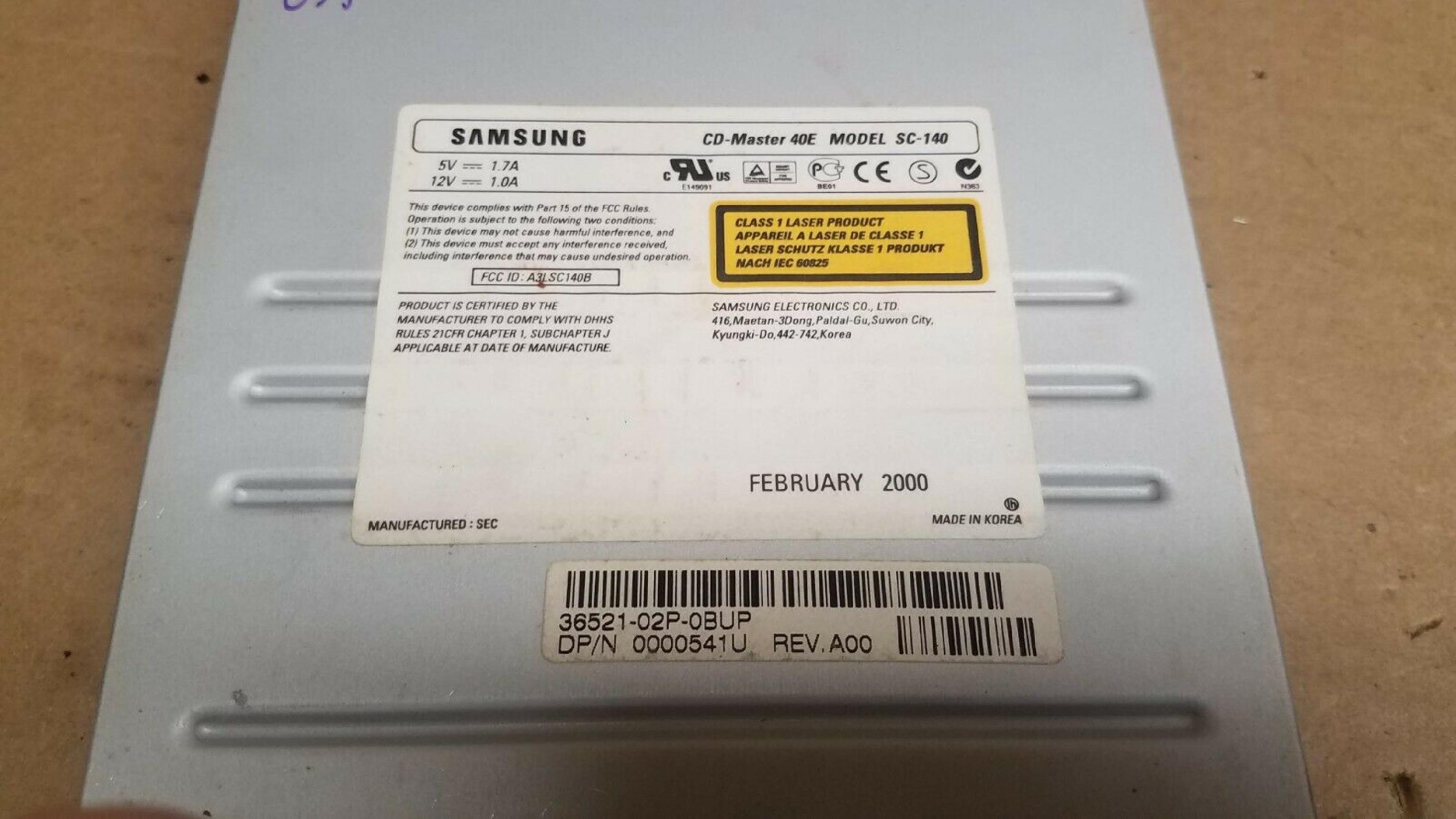 SAMSUNG 00541U CD MASTER 40E CD-ROM DRIVE