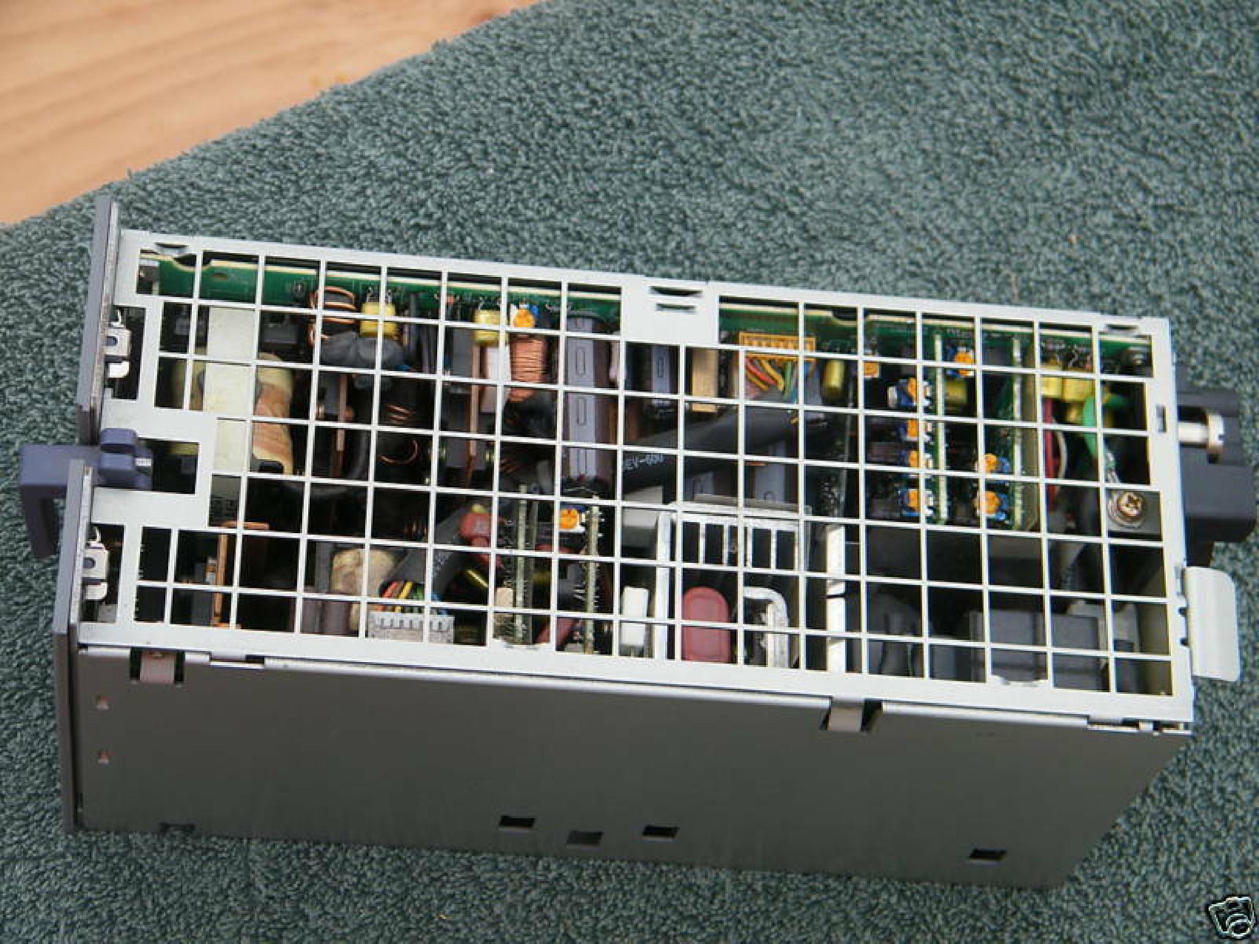 SUN MICROSYSTEMS PEX690-31 300W POWER SUPPLY