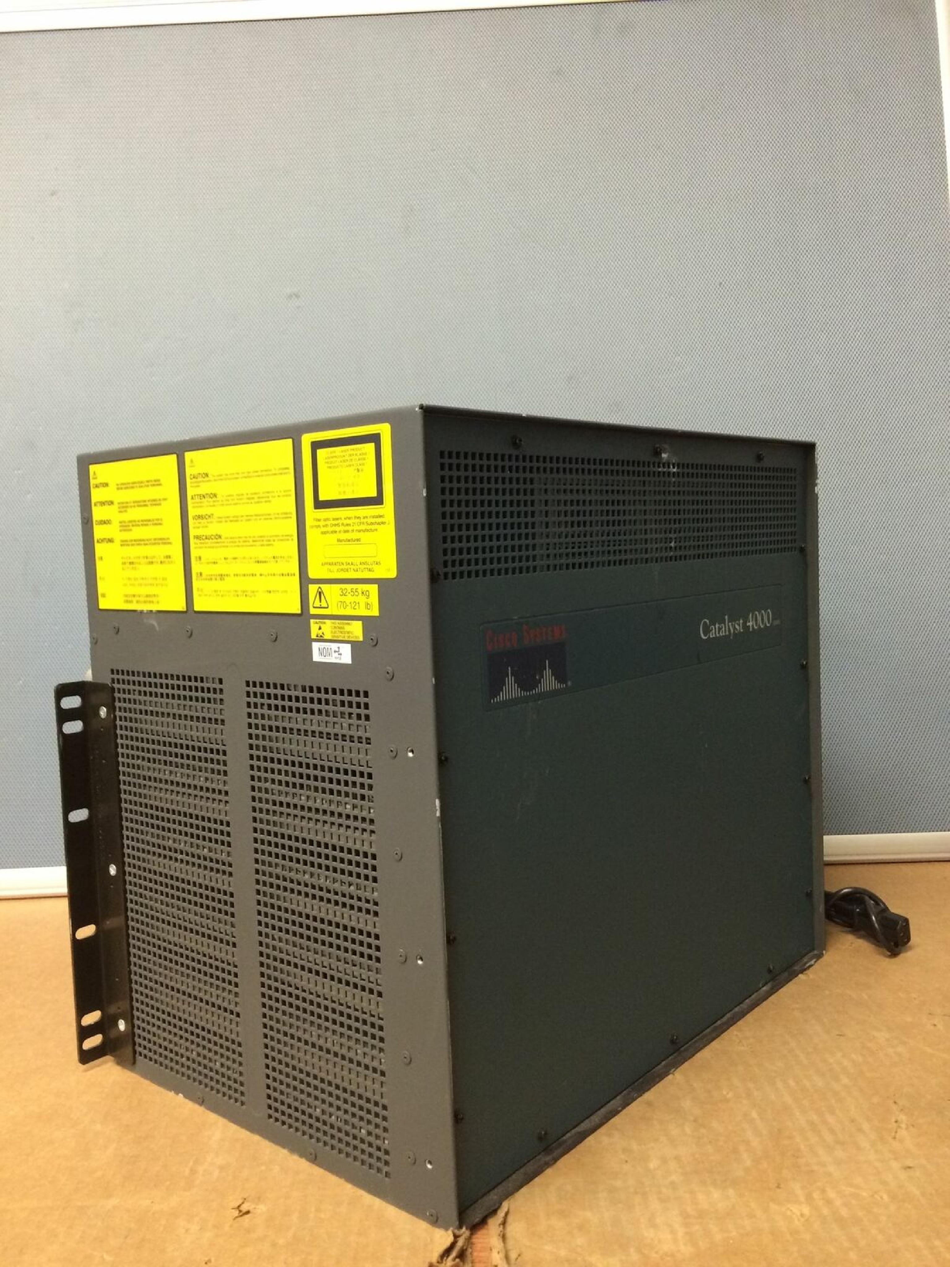 CISCO SYSTEMS WS-C4006 CATALYST 4006 CHASSIS 3 POWER SUPPLIES 