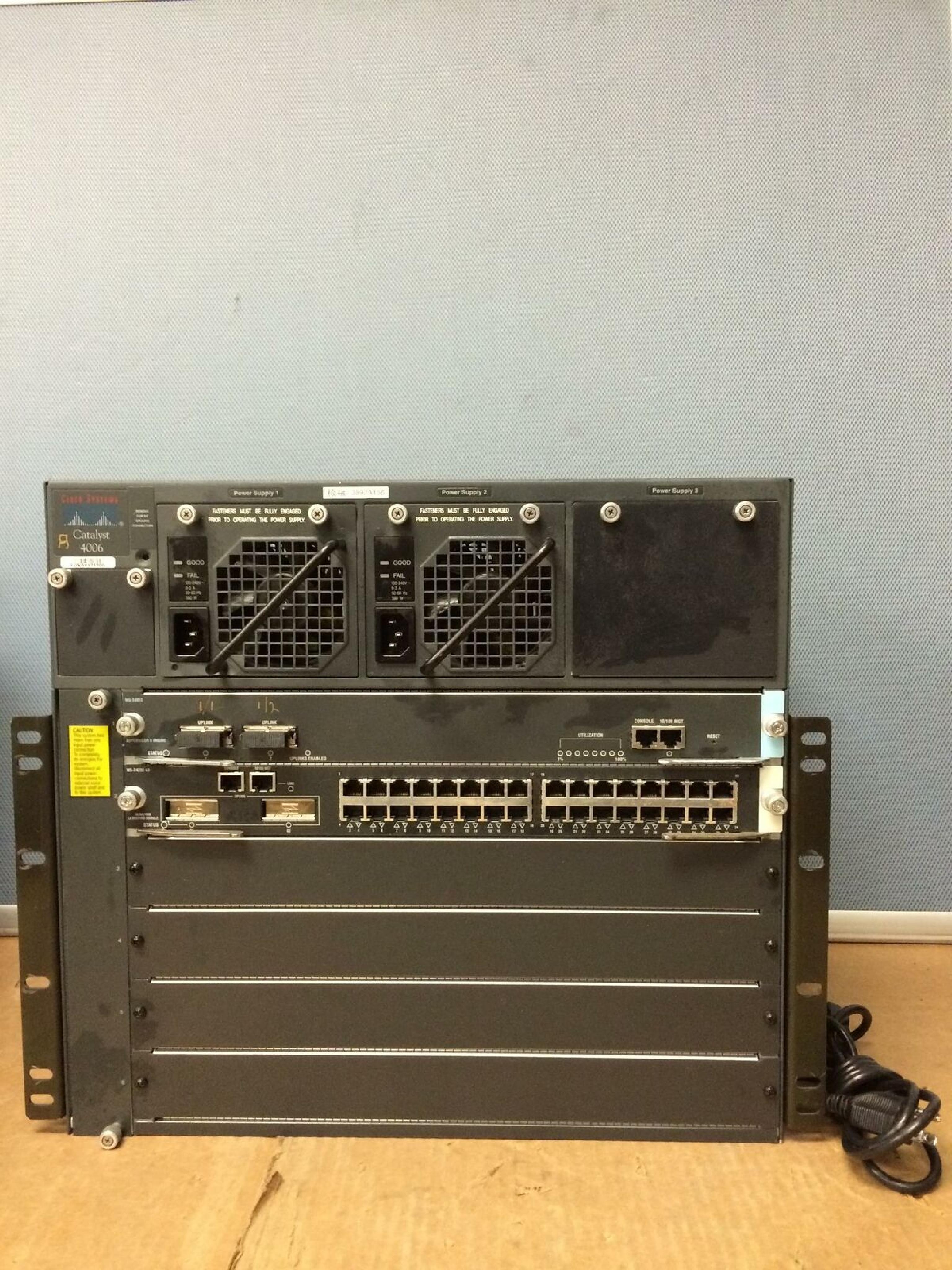 CISCO SYSTEMS WS-C4006 CATALYST 4006 CHASSIS 3 POWER SUPPLIES 