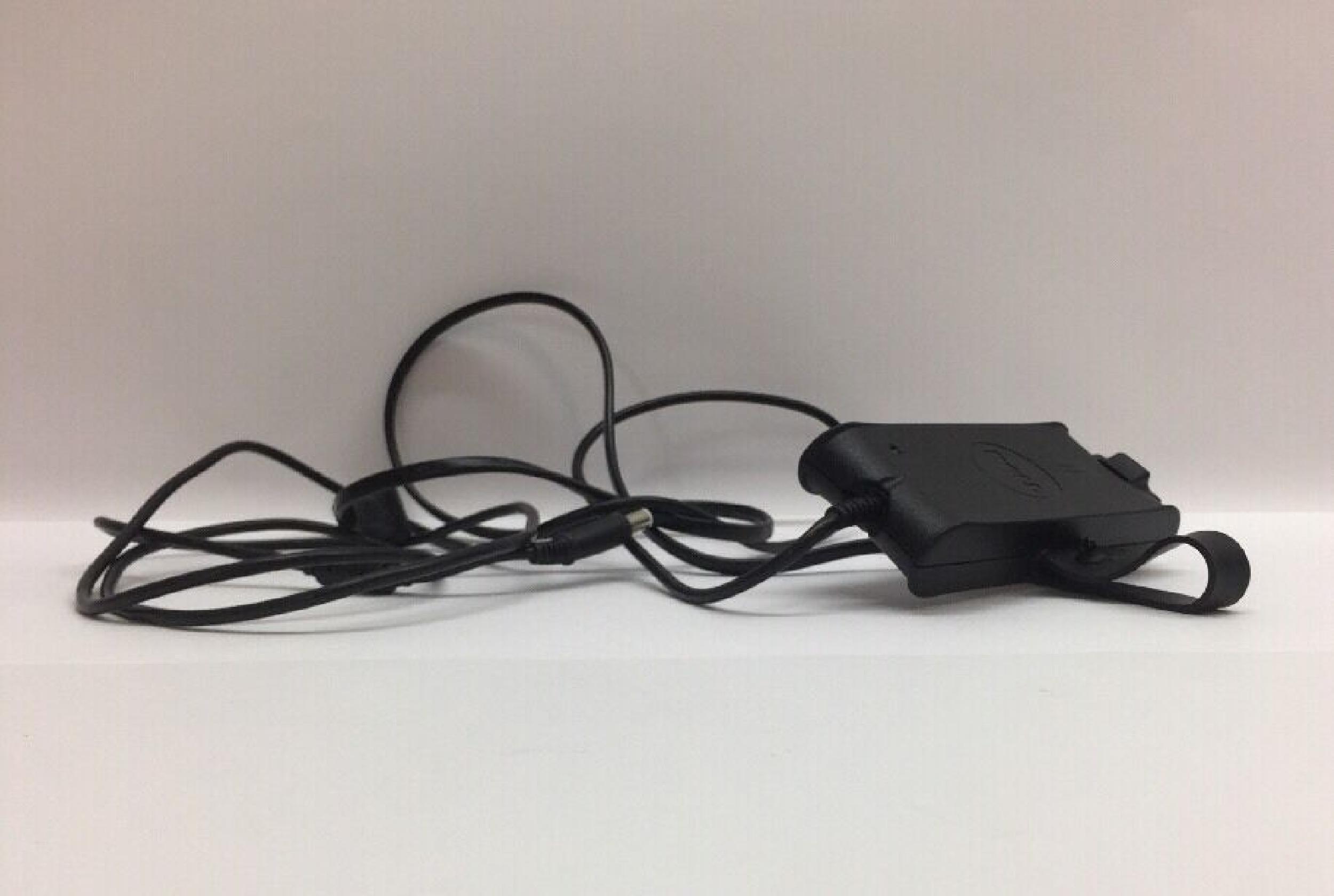 DELL 0HN662 AC ADAPTER 19.5VDC 3.34A WITH OD: 7.35MM ID: 5.15MM DESKTOP STYLE INSIDE POLE POSITIVE PA-12 FAMILY