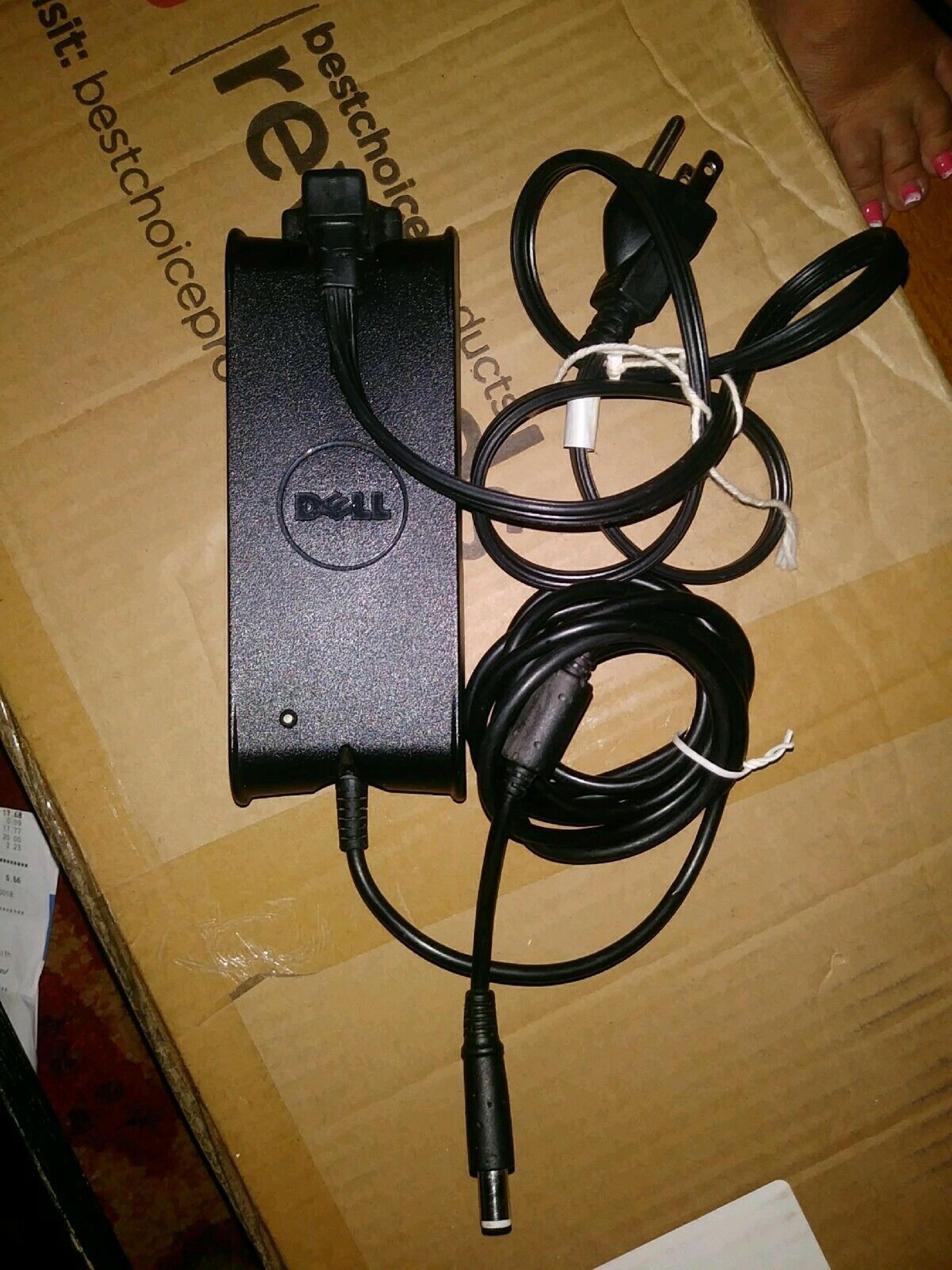 DELL DA90PS0-00 AC ADAPTER 19.5VDC 4.62A WITH OD: 7.35MM ID: 5.15MM DESKTOP STYLE INSIDE POLE POSITIVE PA-10 FAMILY