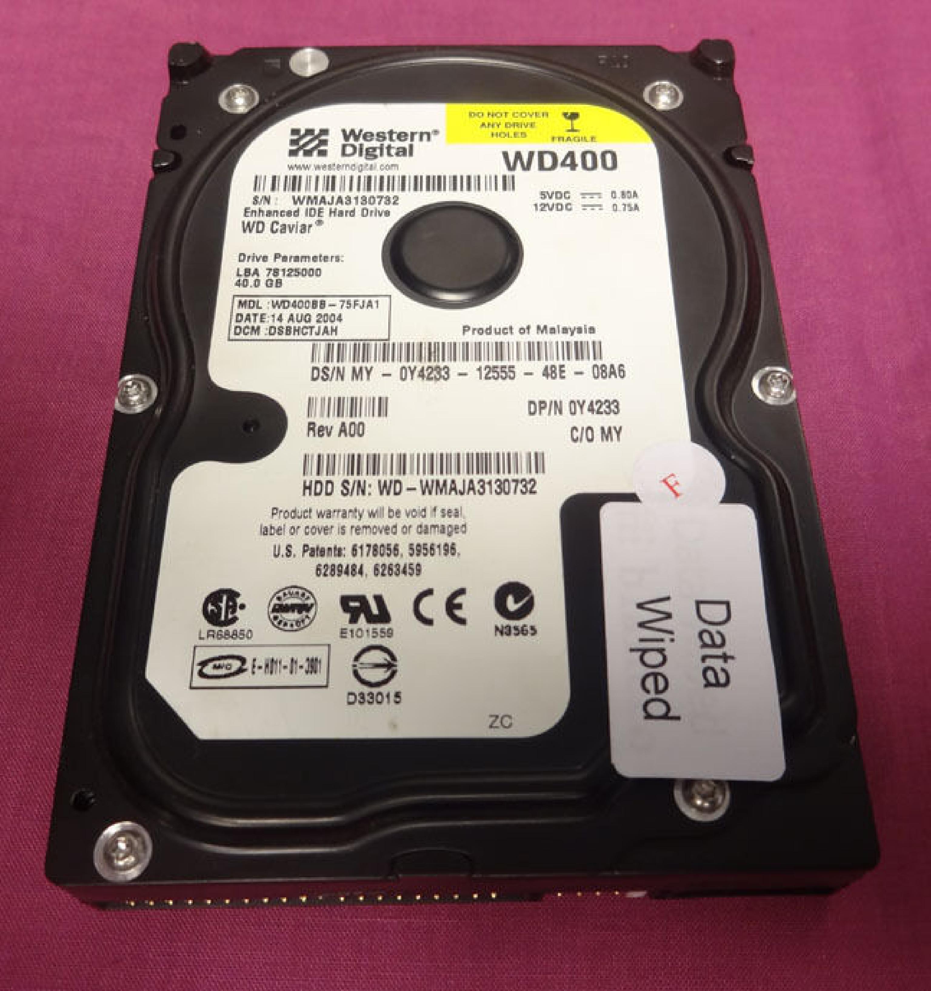 WESTERN DIGITAL / DELL / WD 0Y4233 40GB IDE HD LBA 78125000 DATE 12 APR 2004 DCM HSCHCVJCH HSBHCTJCH REV A00 08 JUL DSCACTJCA CAVIAR 07 HSCHCTJCH HSBACTJCH 17 OCT HSBACTJCA 3.5INCH HARD DRIVE 40.0 GB