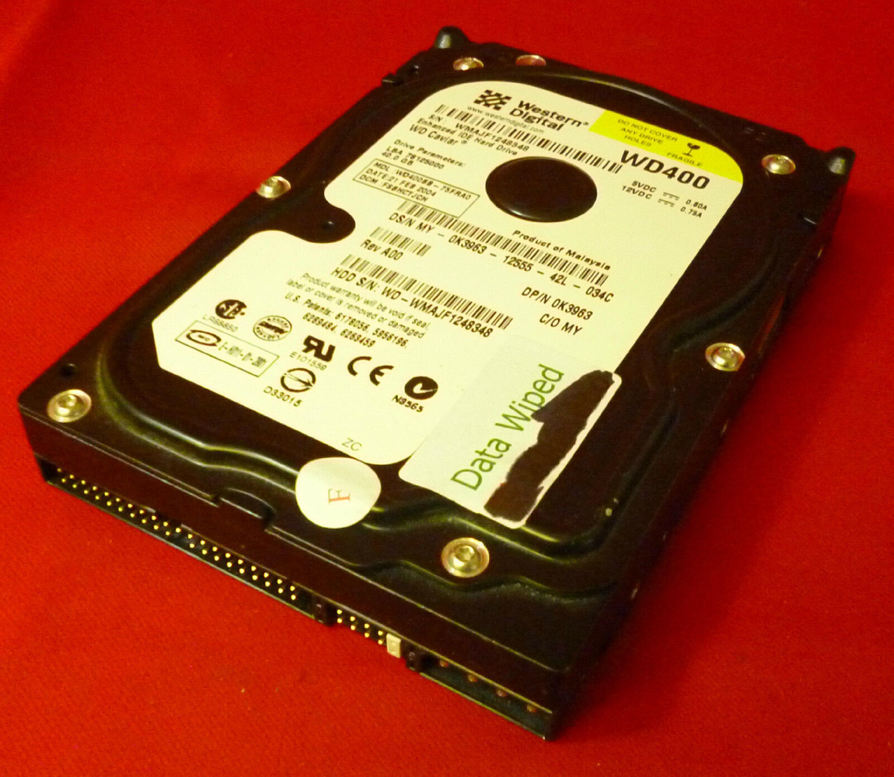 WESTERN DIGITAL / WD 0K3963 40GB IDE HD LBA 78125000 DATE 23 FEB 2004 DCM ESBHCTJAH