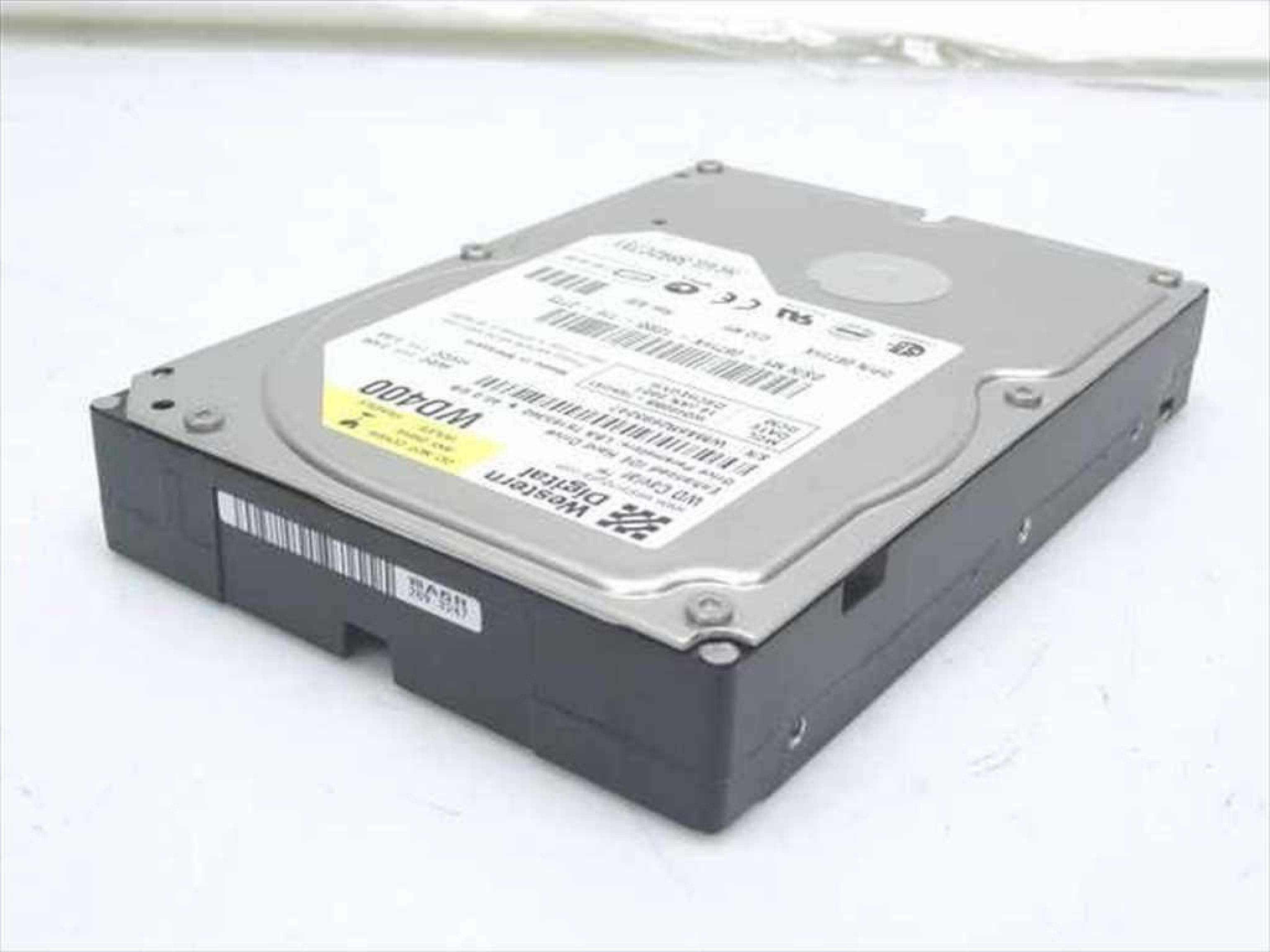 WESTERN DIGITAL / WD 871HK 40GB IDE HD LBA 78165360 DATE 11 MAY 2001 DCM DRBAEGHB APR DRBHEGHH