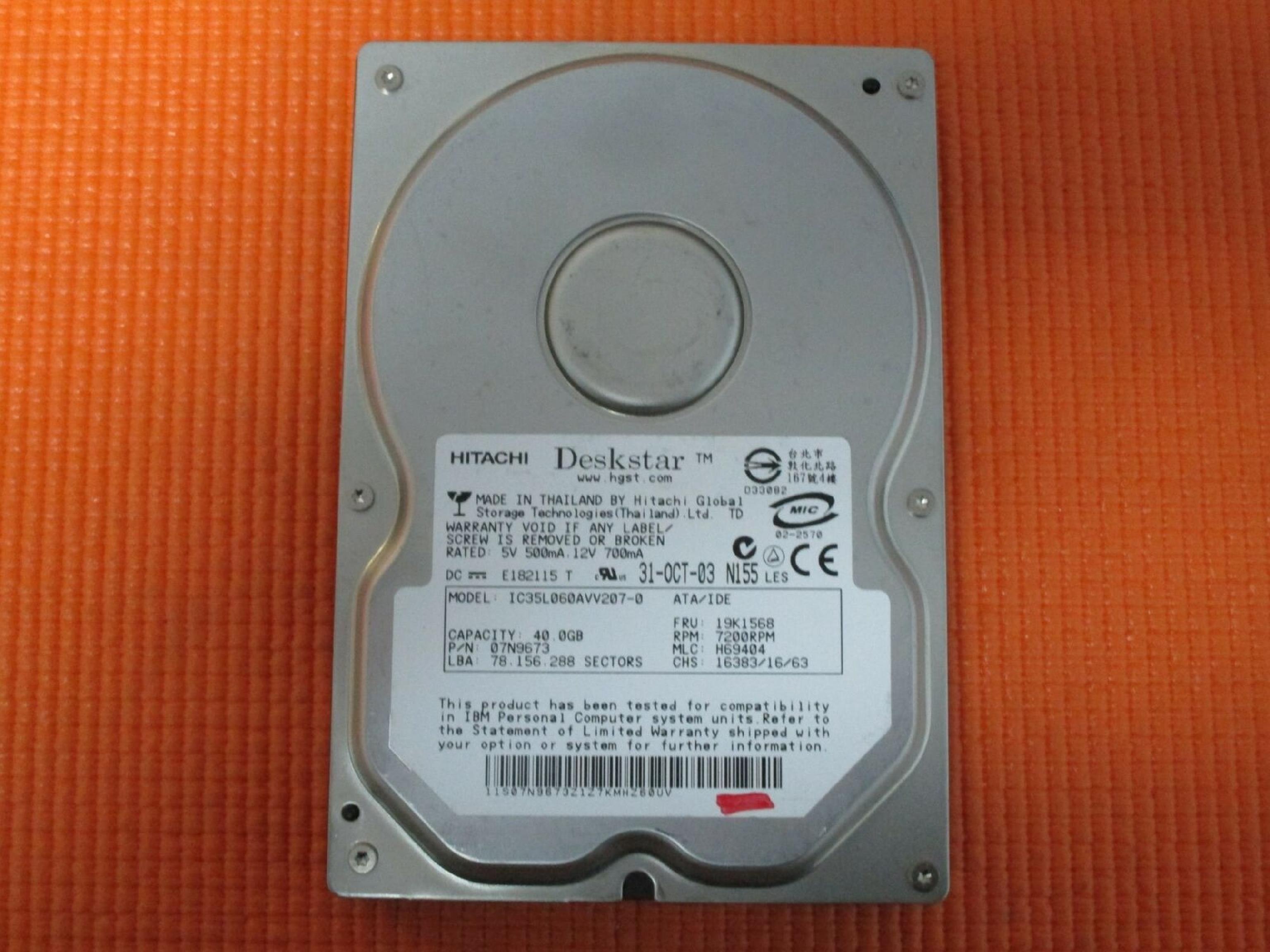 WESTERN DIGITAL / HITACHI / IBM / WD IC35L060AVV207-0 40GB IDE HD LBA 78.125.000 MLC H69404 DATE OCT-2003 FEB-2004 60GB 117.187.500 MAY-2003 REV A00 03-APR-03 H6904 DESKSTAR JUN-2003 27-APR-03 61.4GB 3.5INCH MLC:H69404 APR-2003 41.1GB 7200RPM