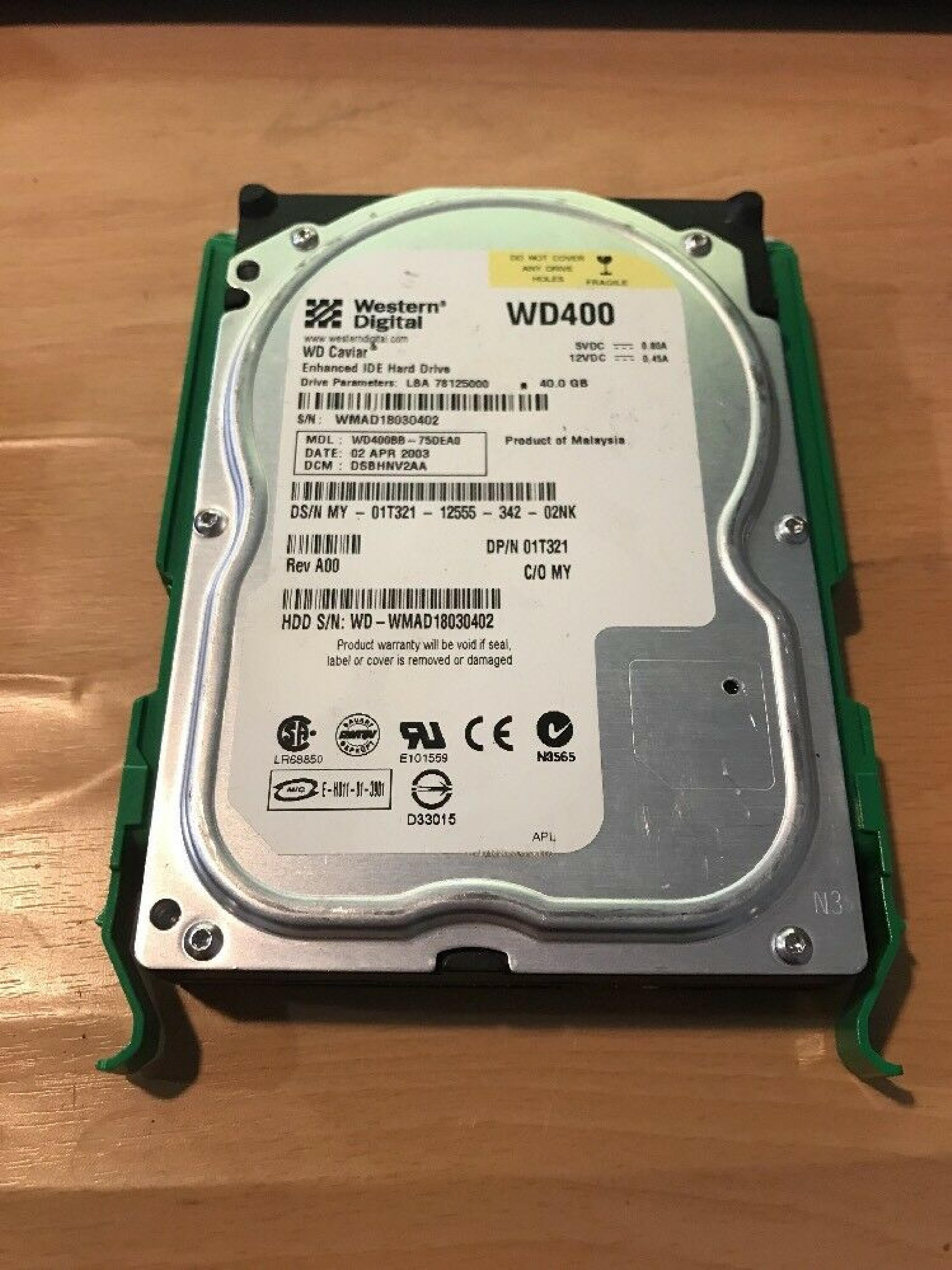 WESTERN DIGITAL / WD WD400BB-75DEA0 40GB IDE HD LBA 78125000 DATE 29 MAR 2004 DCM HSBANA2CH REV A00 CAVIAR 20 JAN 2003 HSBHNA2AH 30 OCT HSBHNV2AH 05 2005 HSBHNA2CH