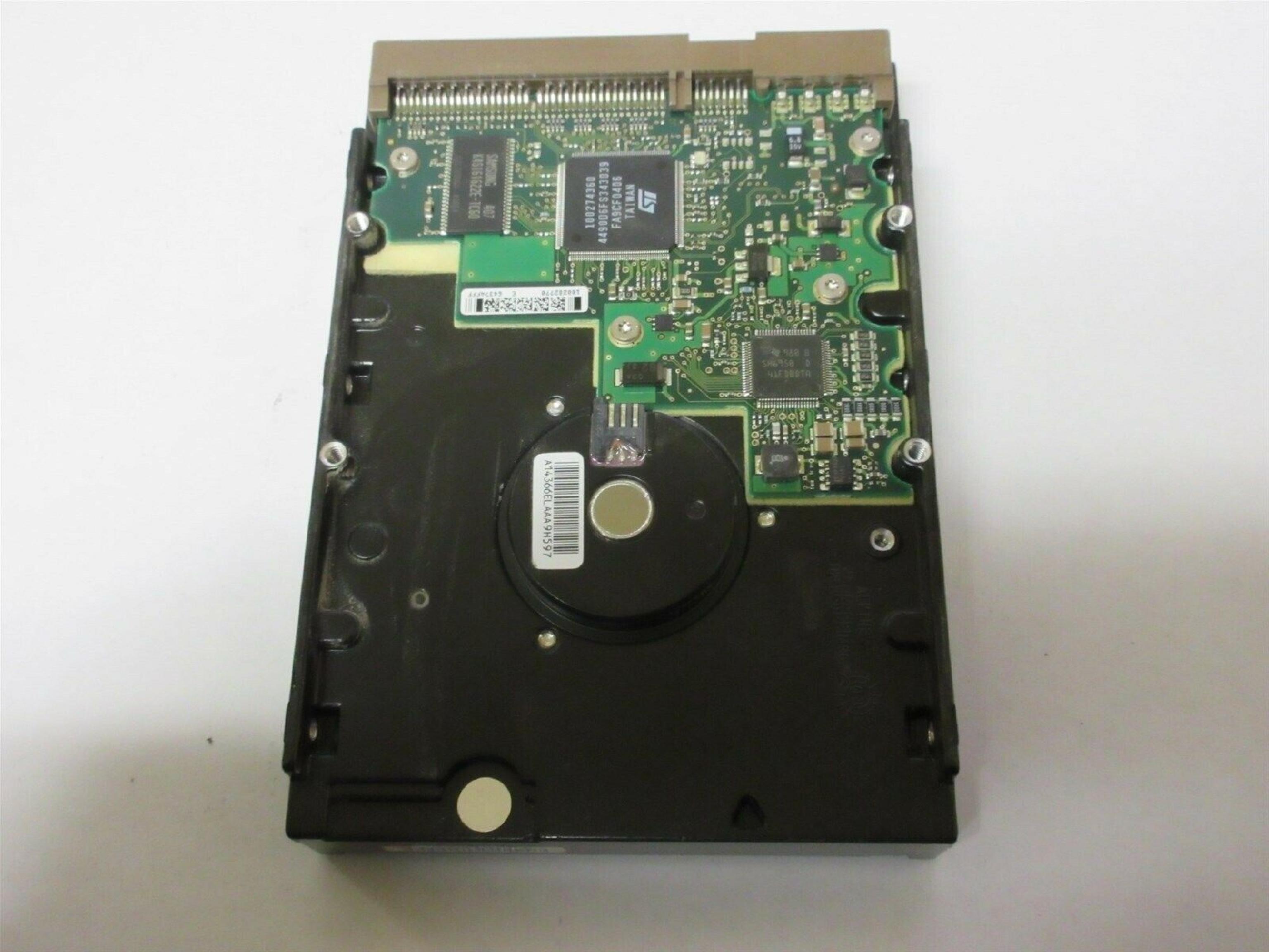 SEAGATE ST380011A 80GB IDE HD CONFIG DZR-06 FIRMWARE 3.10 DATE 04527 SITE WU BARRACUDA D8C-01 8.16 05073 AMK REV A00