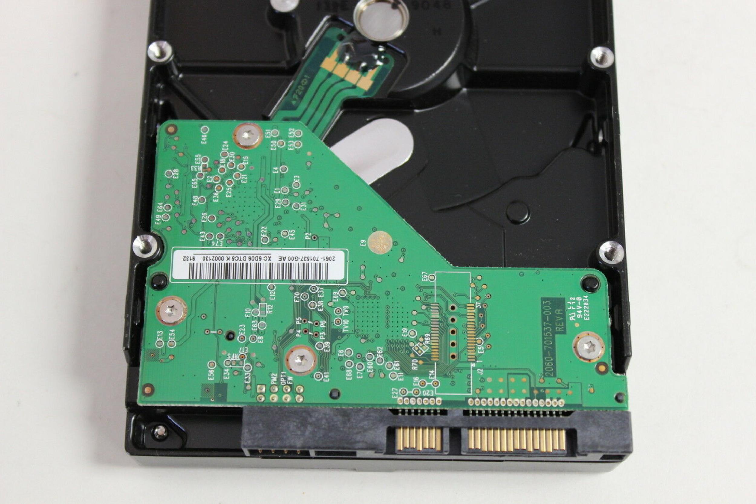 WESTERN DIGITAL / WD 432392-001 80GB SATA HD DATE 25 JAN 2008 DCM HSCANTJCA CAVIAR SE