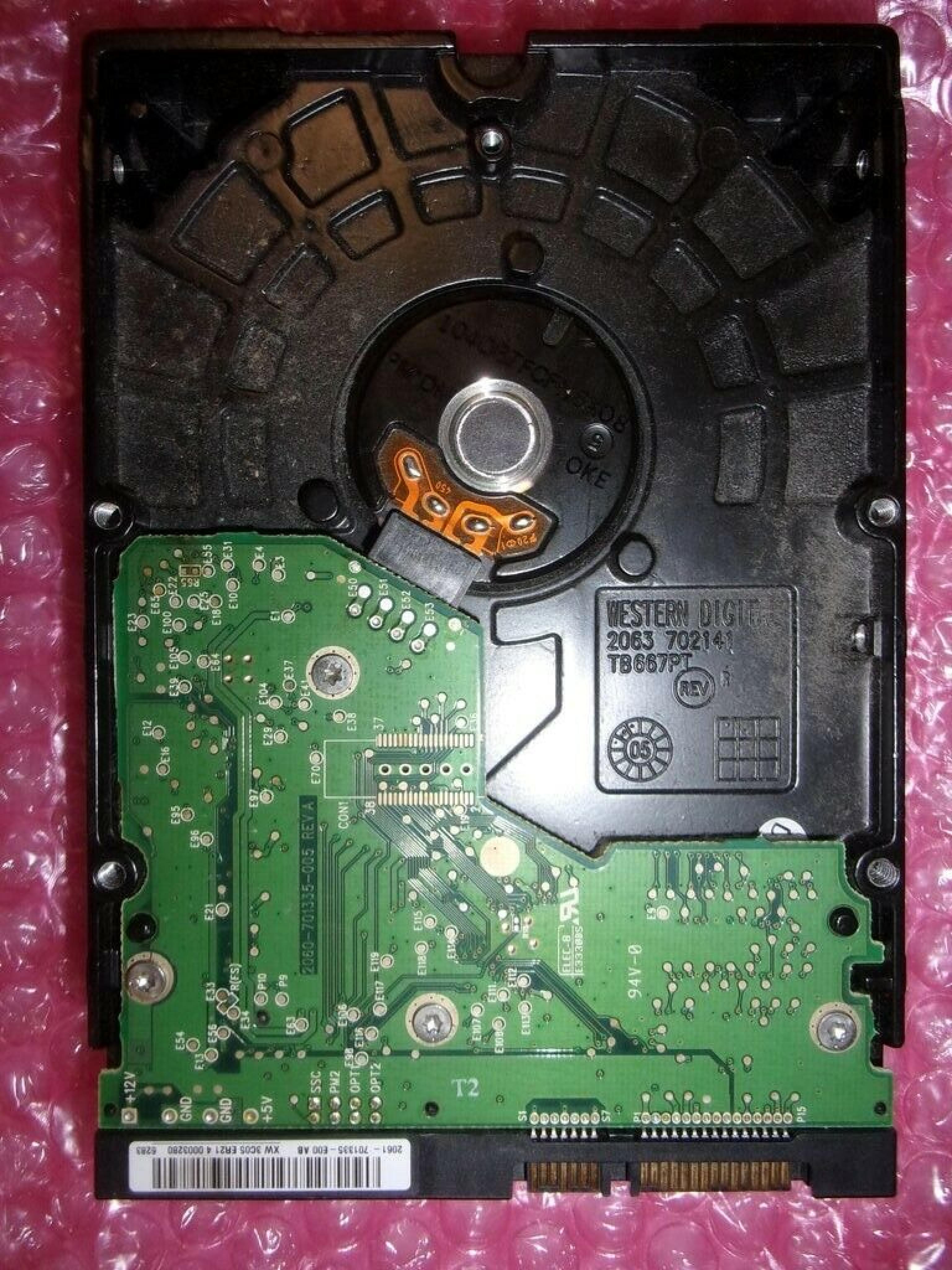 WESTERN DIGITAL / WD WD800JD-75MSA1 80GB SATA HD DATE 26 FEB 2006 DCM HSCAYTJCA REV A00 FIRMWARE A1 CAVIAR SE HSCHYTJCA HSCHYTJCH 09 DEC 2005 17 DSBANTJCH DSBANTJCA