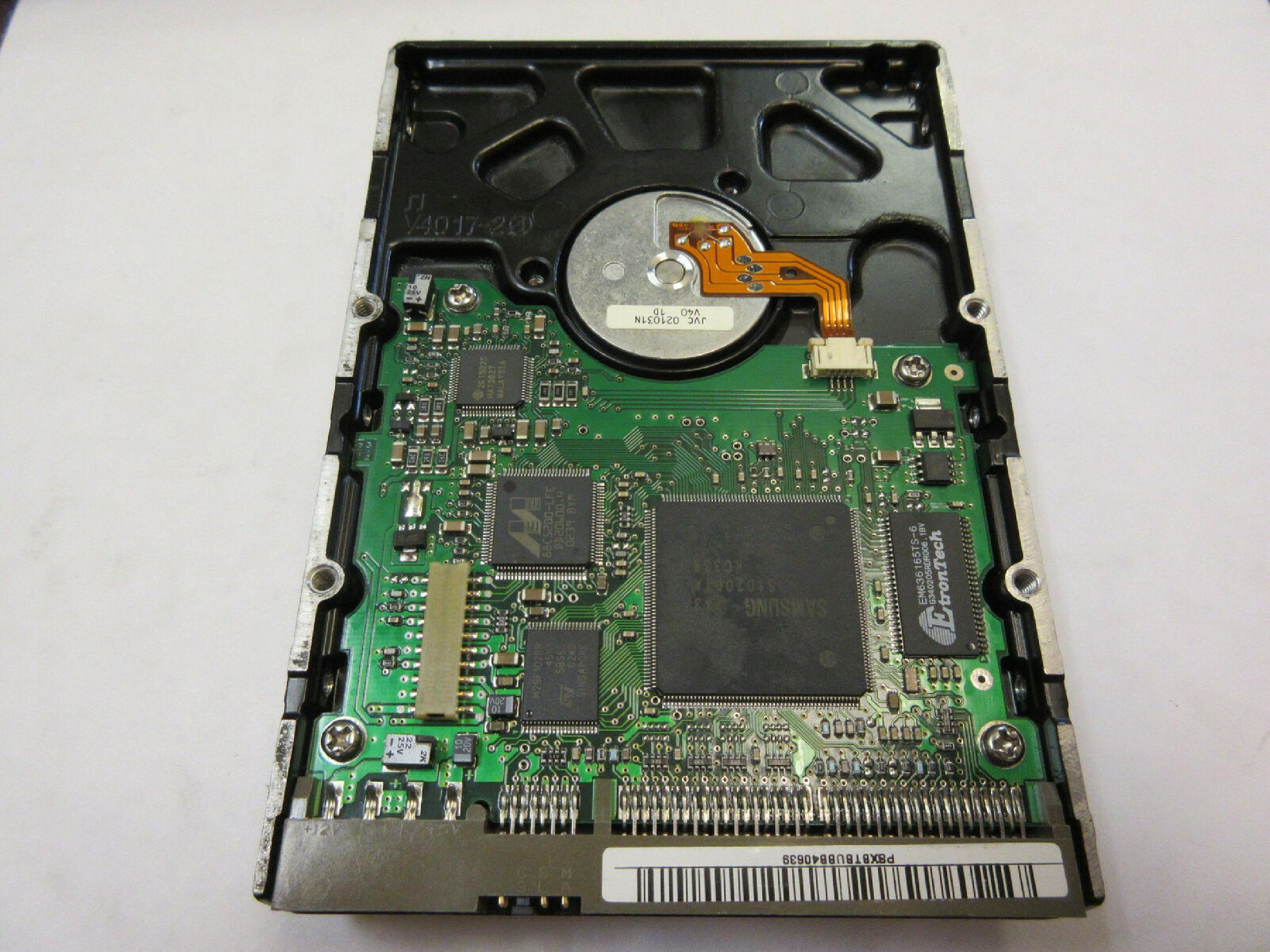 SAMSUNG SV4002H 40GB IDE HD REV A F/W 100-06 DATE 2001.10