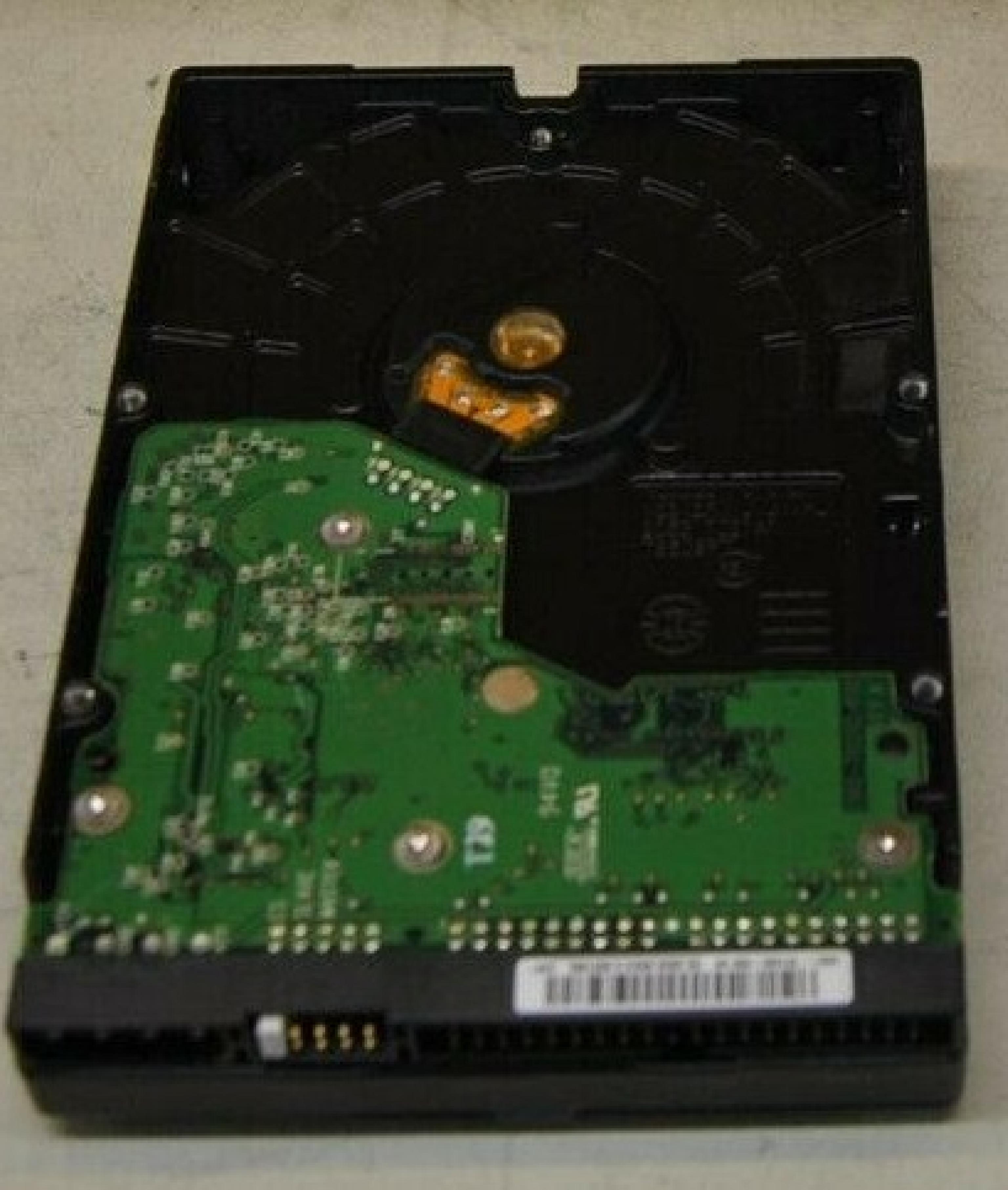 WESTERN DIGITAL / WD 0F1708 40GB SATA HD DATE 08 JAN 2005 DCM HSCHYTJCH REV A00 CAVIAR