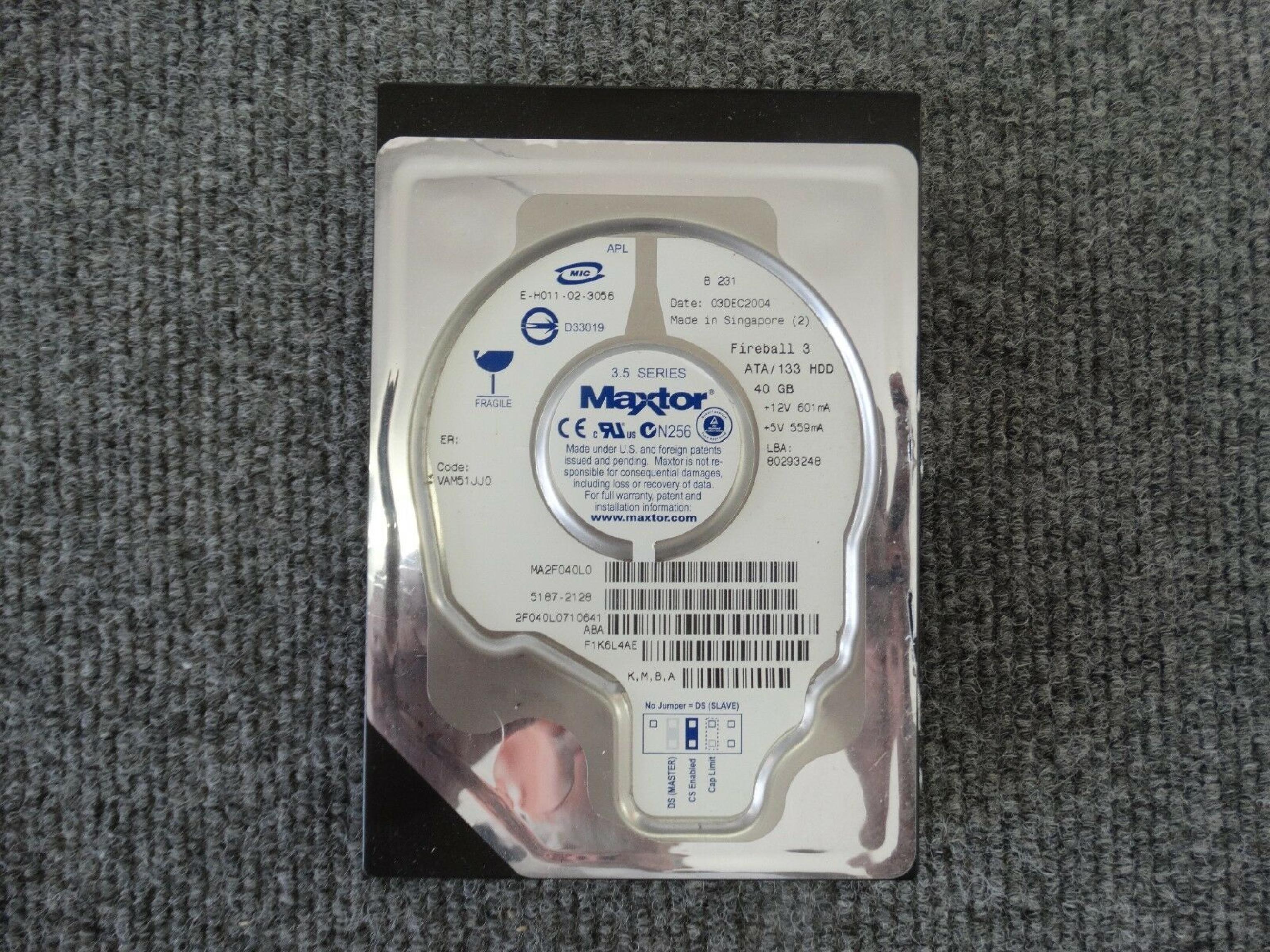 MAXTOR / COMPAQ / HEWLETT PACKARD / HP 294932-005 40GB IDE HD DATE 08OCT2004 NAR61HA0 K, M, B, A DIAMONDMAX PLUS 8 17JUN204 G, 29DEC2004 DRIVE 04FEB2005 K,M,B,A LBA 78165360