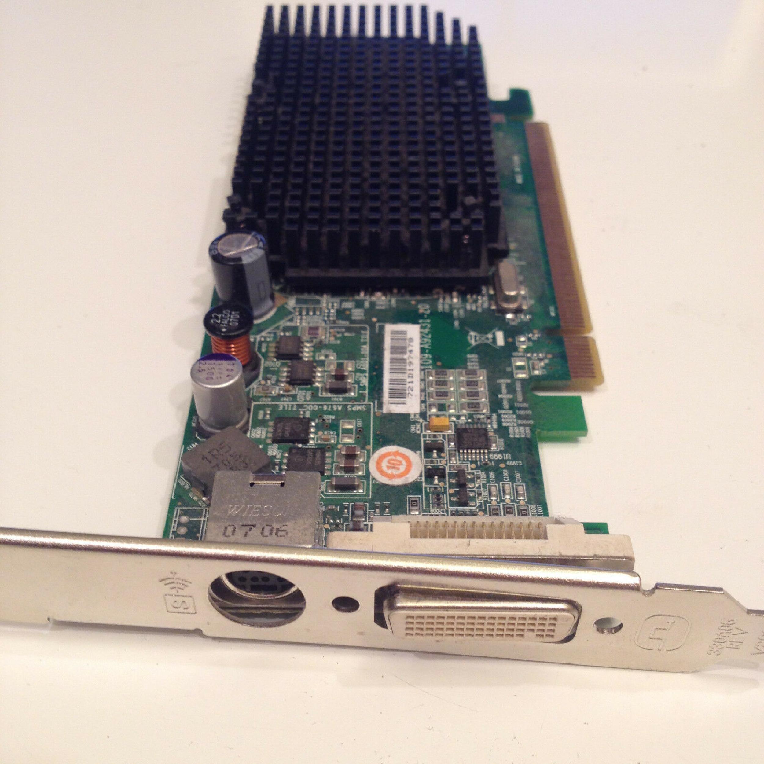 ATI 102A9240520 256MB PCI-E VIDEO CARD WITH DVI AND SVIDEO OUTPUTS