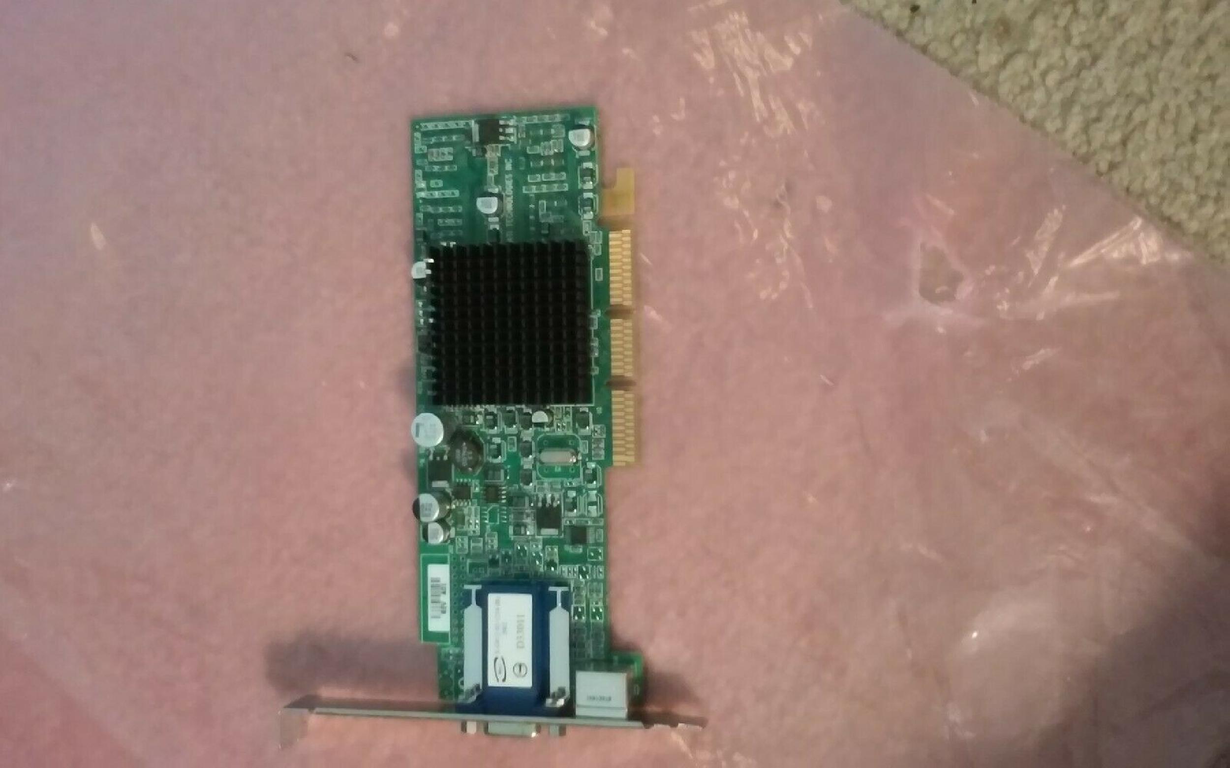 ATI 06T974 32MB AGP VIDEO CARD RADEON 7500 WITH VGA AND SVIDEO OUTPUTS