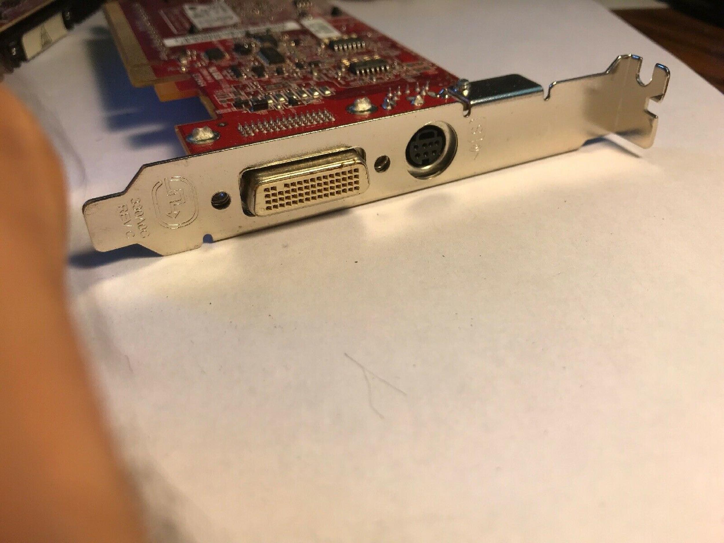 ATI ATI-102-A924 256MB PCI-E VIDEO CARD RADEON X1300 WITH DMS-59 AND SVIDEO OUTPUT PRO OUTPUTS CARDS