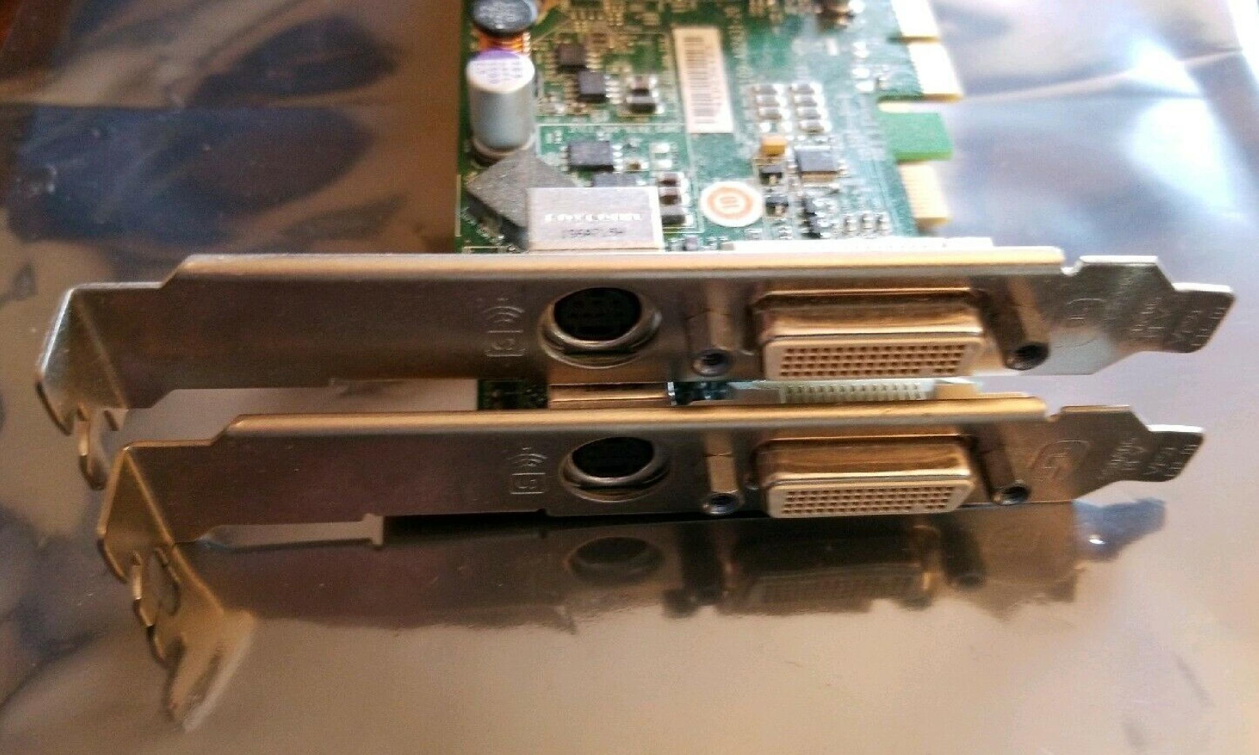 ATI ATI-102-A924 256MB PCI-E VIDEO CARD RADEON X1300 WITH DMS-59 AND SVIDEO OUTPUT PRO OUTPUTS CARDS