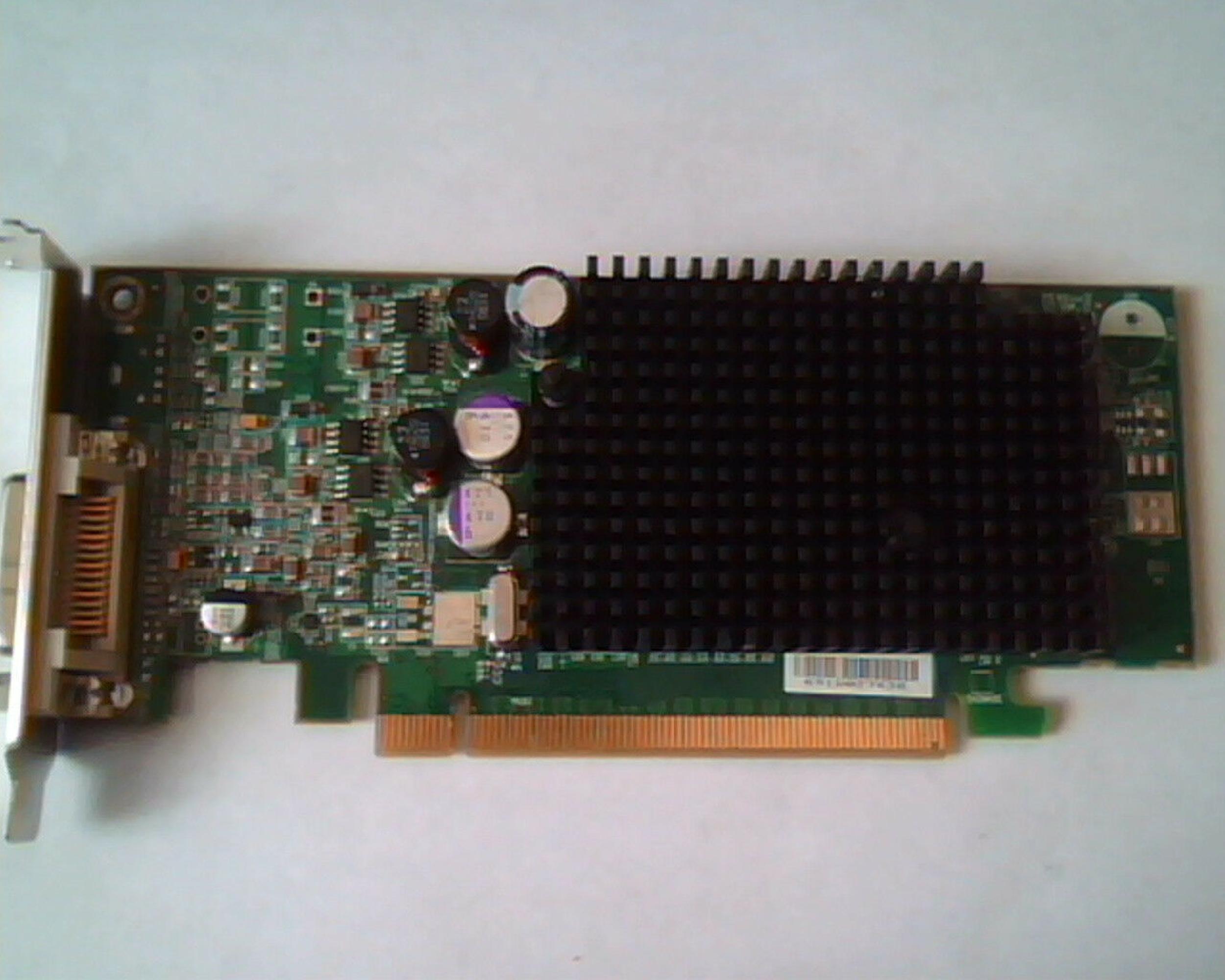 ATI V026 256MB PCI-E VIDEO CARD RADEON X600SE WITH DMS-59 OUTPUT