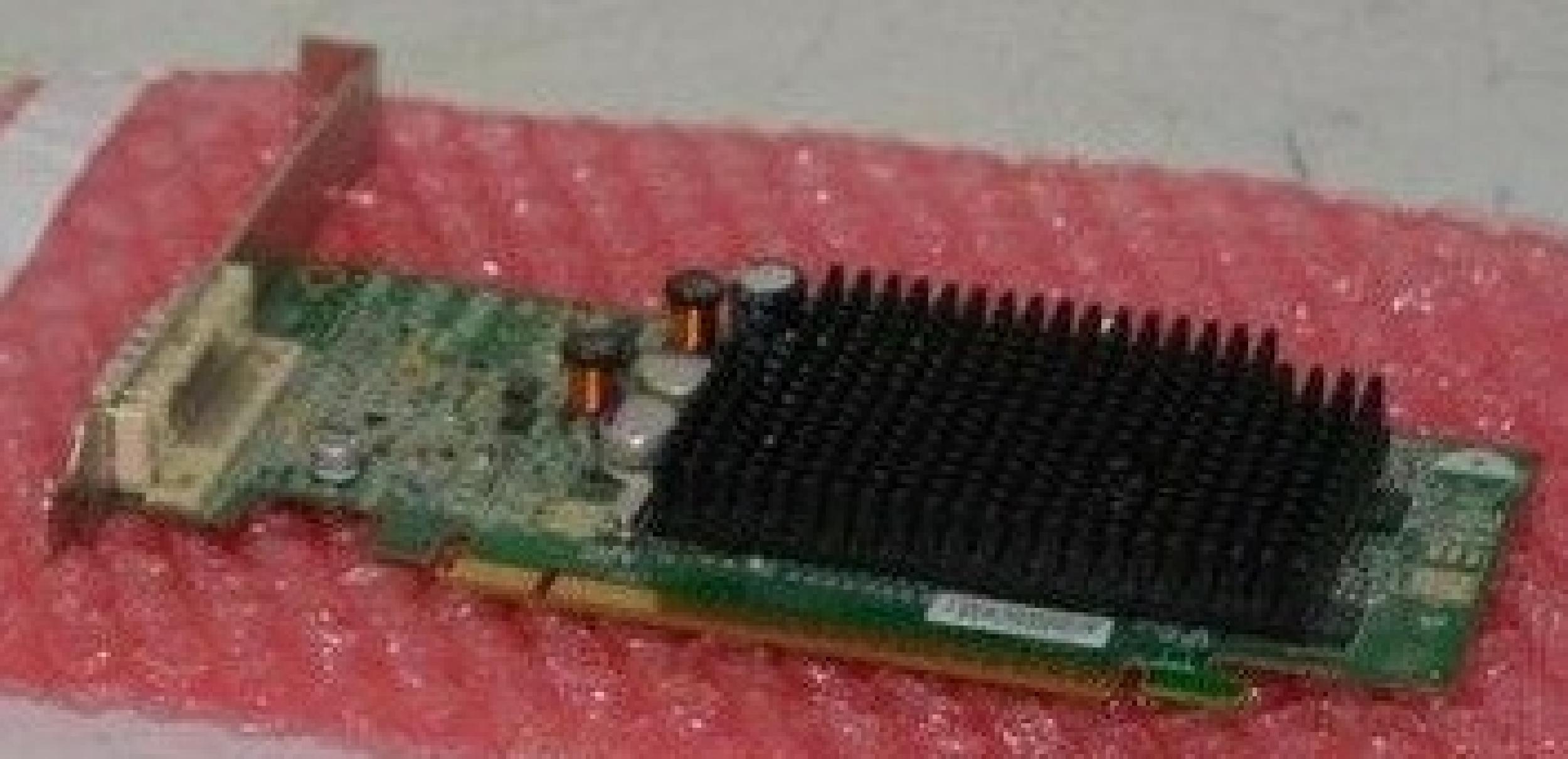 ATI 102A6290700 256MB PCI-E VIDEO CARD RADEON X600SE WITH DMS-59 OUTPUT