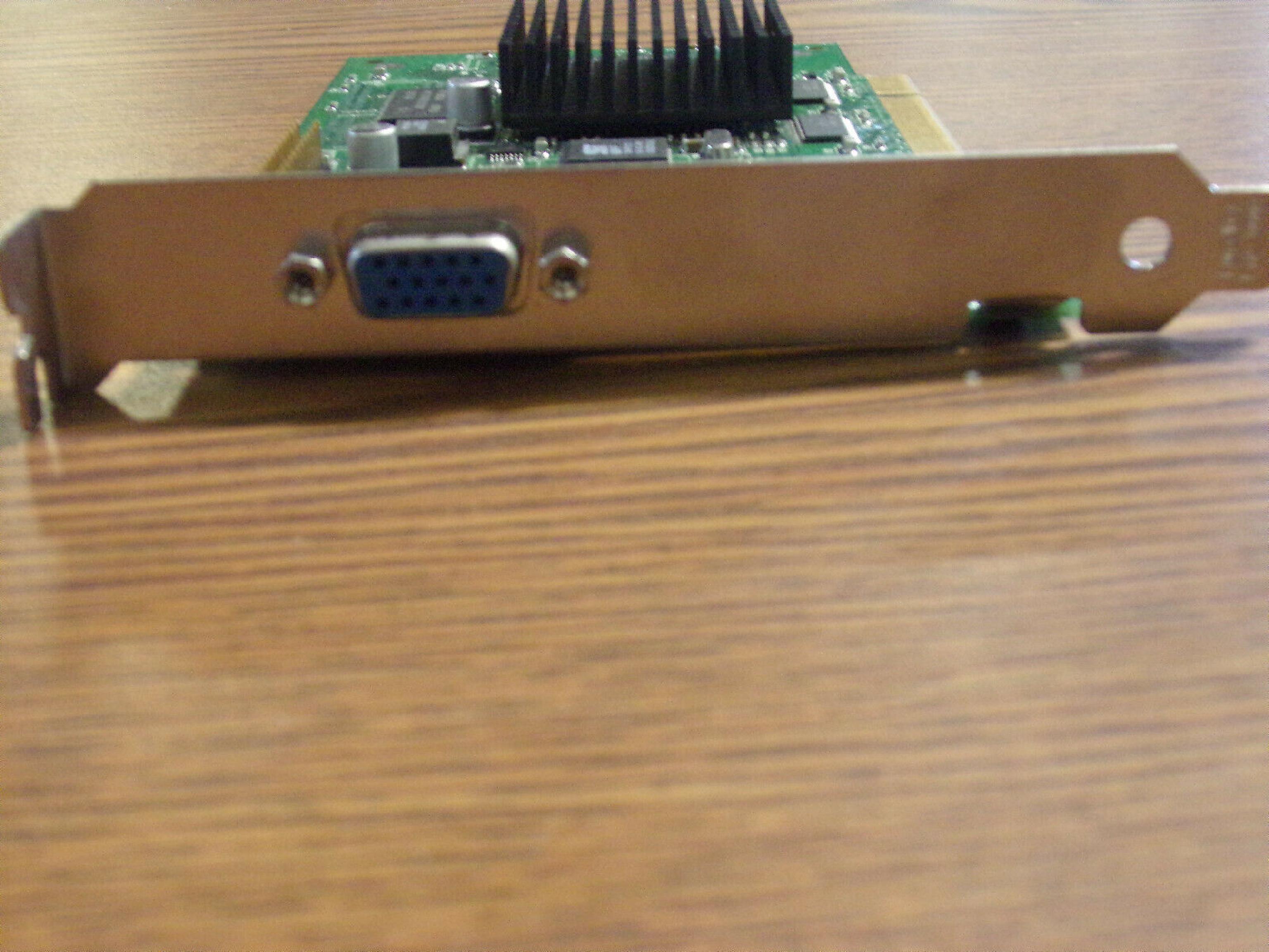 NVIDIA 180-P0002-0000-B01 16MB PCI VIDEO CARD WITH VGA OUTPUT