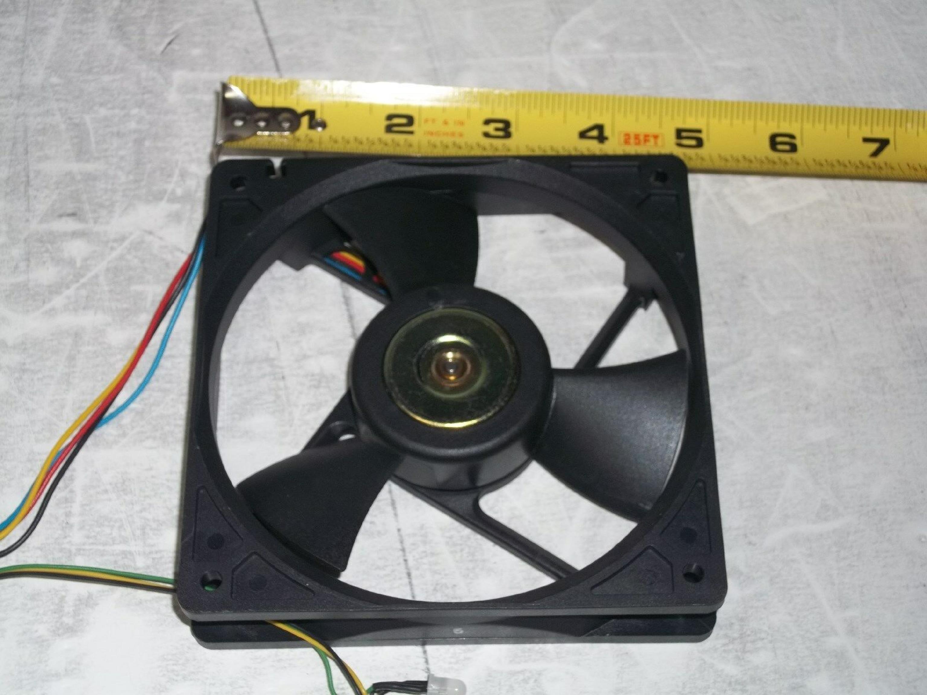 SENSFLOW EFC1212D 12VDC 0.75A 3 BLADE FAN 120MM X 120MM X 25MM 4 WIRES 6 PIN CONNECTOR