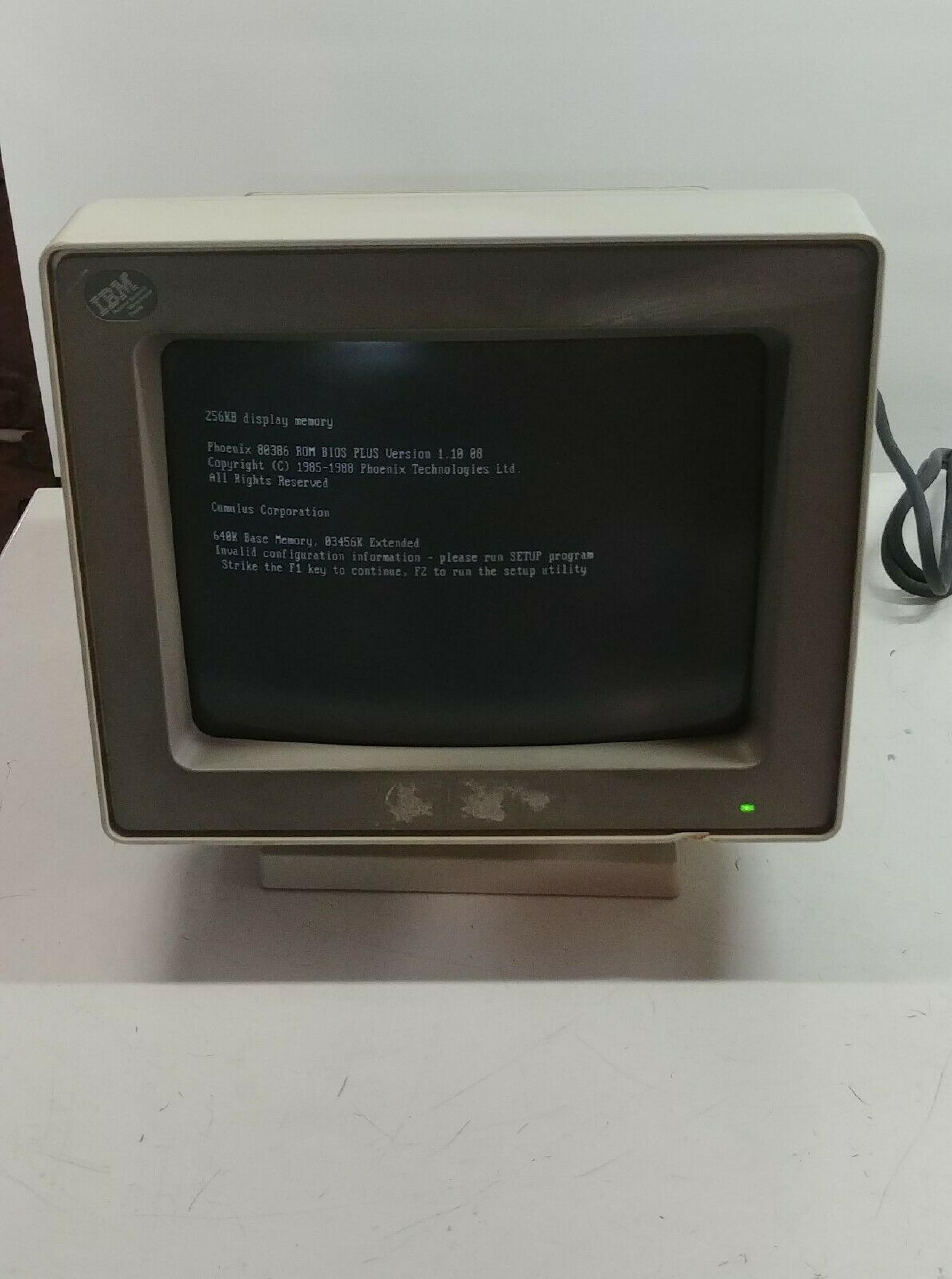 IBM 8503001 PS/2 MONOCHROME DISPLAY 12INCH