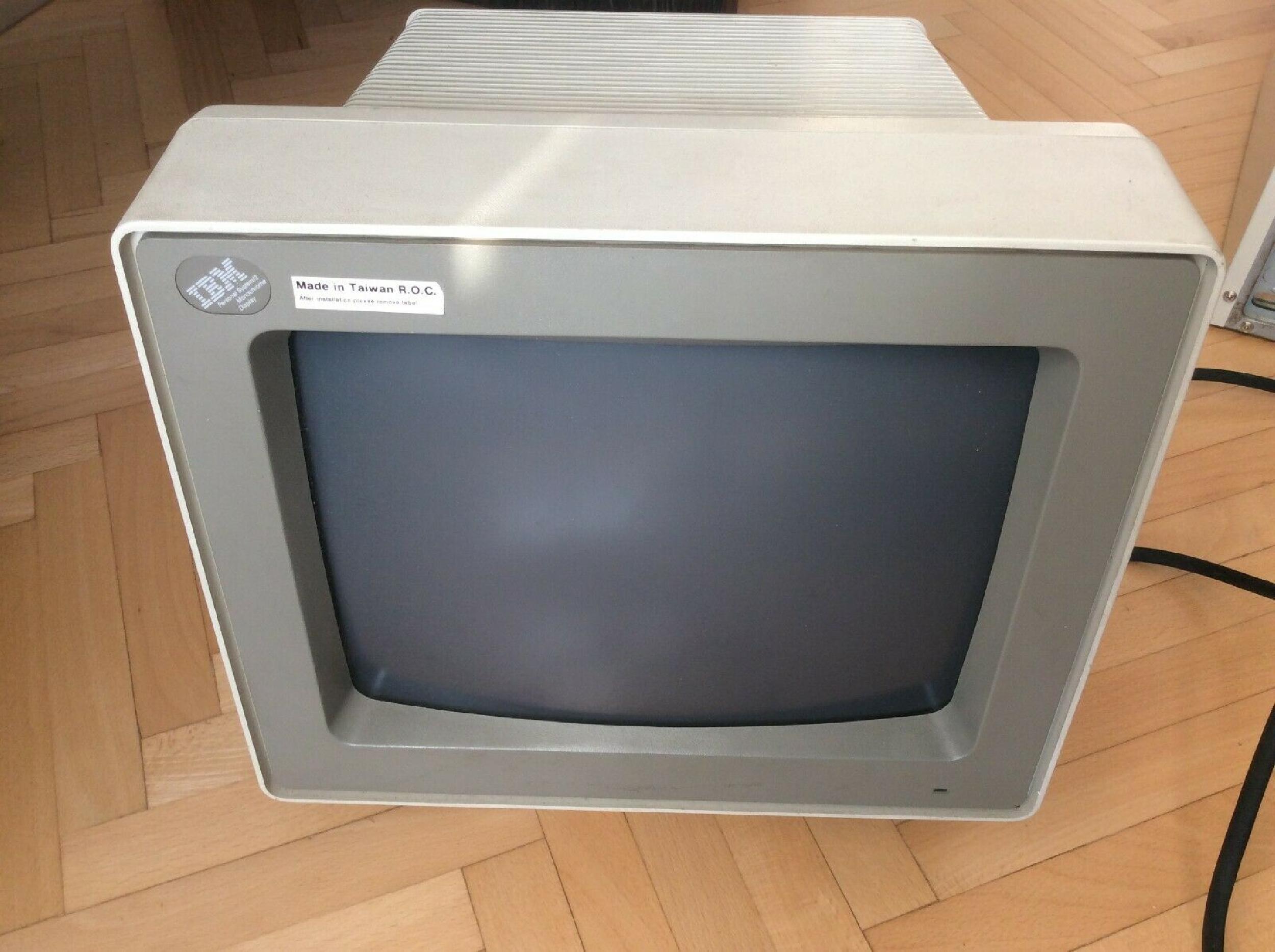 IBM 8503 PS/2 MONOCHROME DISPLAY 12INCH
