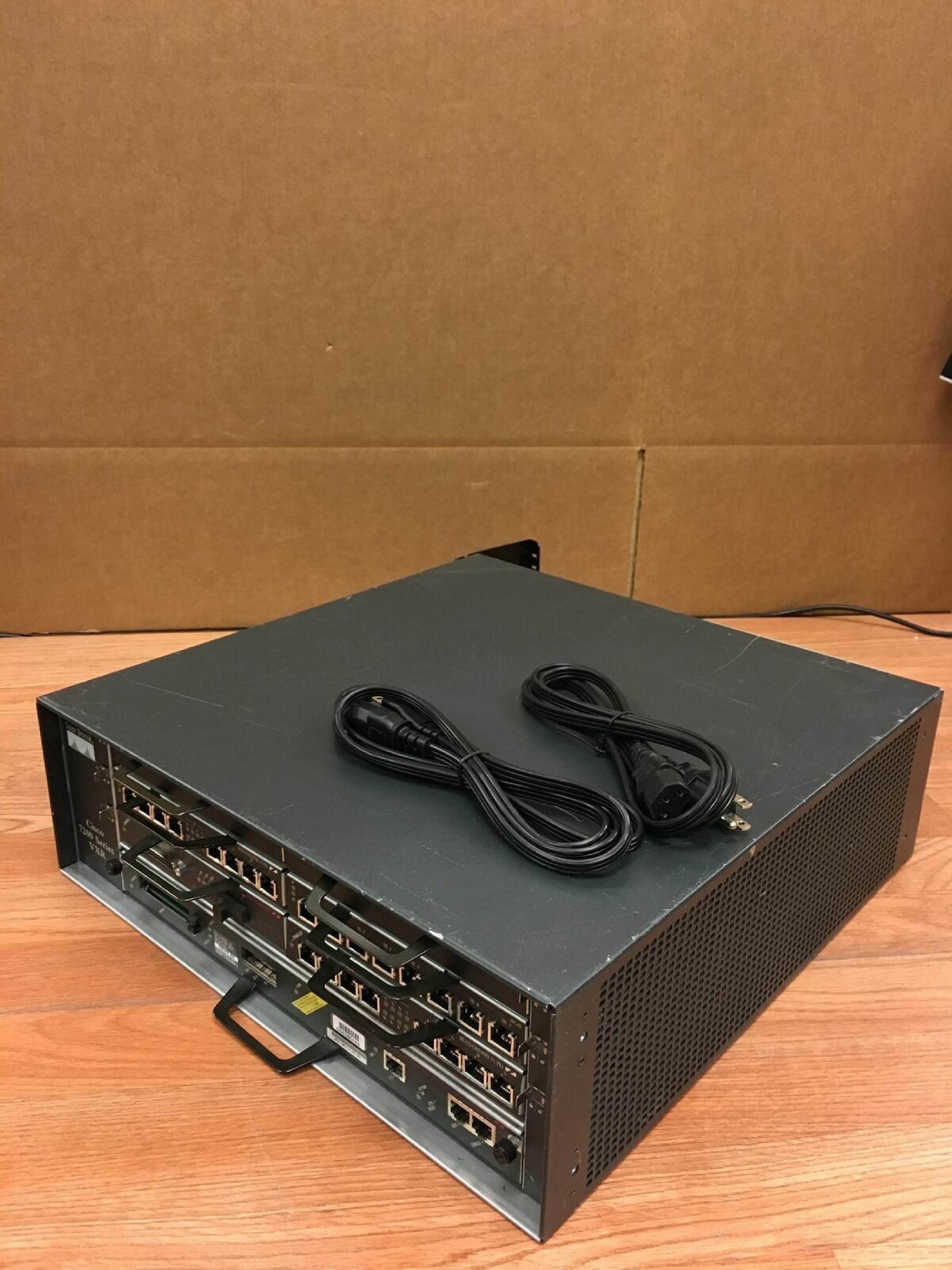 CISCO SYSTEMS 7200 SERIES 7200 SERIES CHASSIS