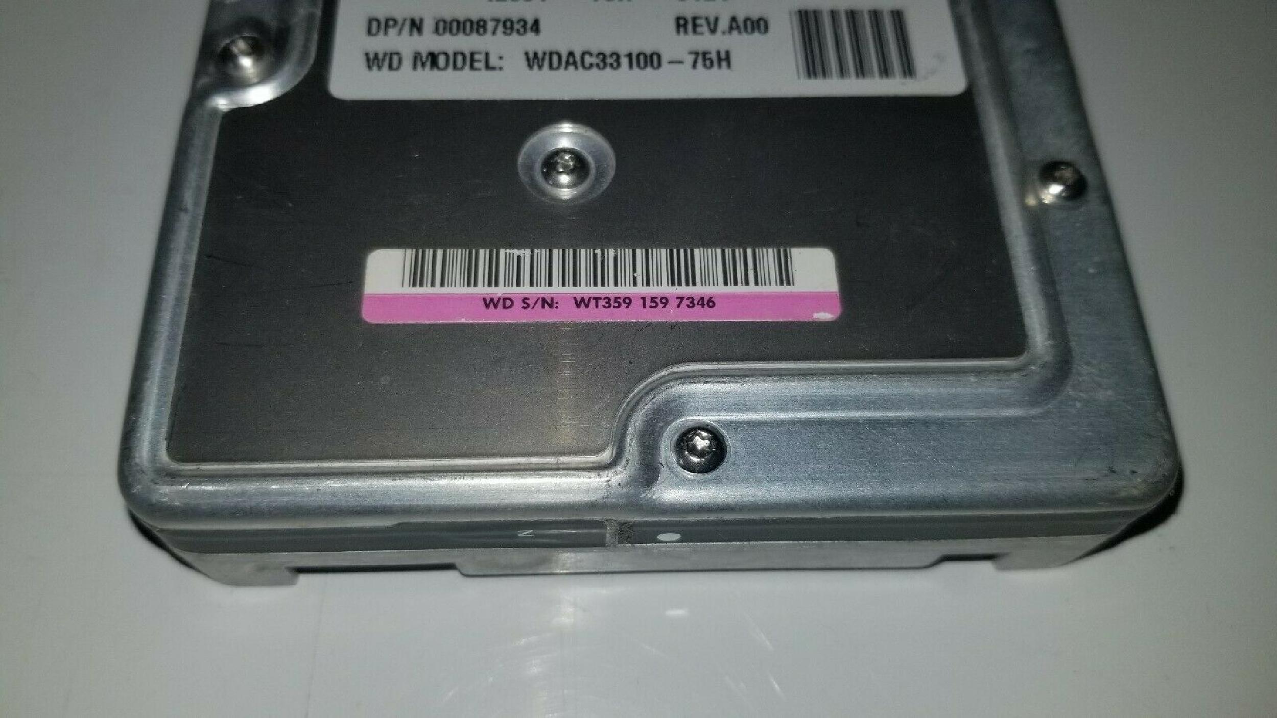 WESTERN DIGITAL / WD 33100 3.1GB 3.5INCH IDE HARD DRIVE H3 1 JAN 97 DCM CLBBDVG