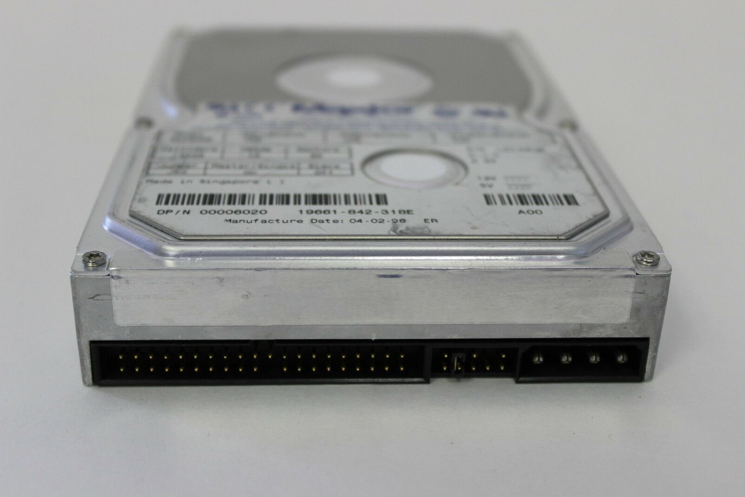 MAXTOR 86480D6 6.4GB 3.5INCH IDE HARD DRIVE