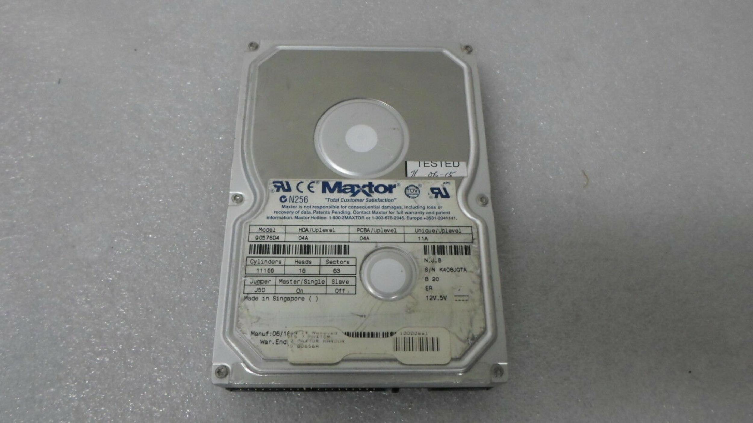 MAXTOR 90576D4 5.7GB 3.5INCH IDE HARD DRIVE