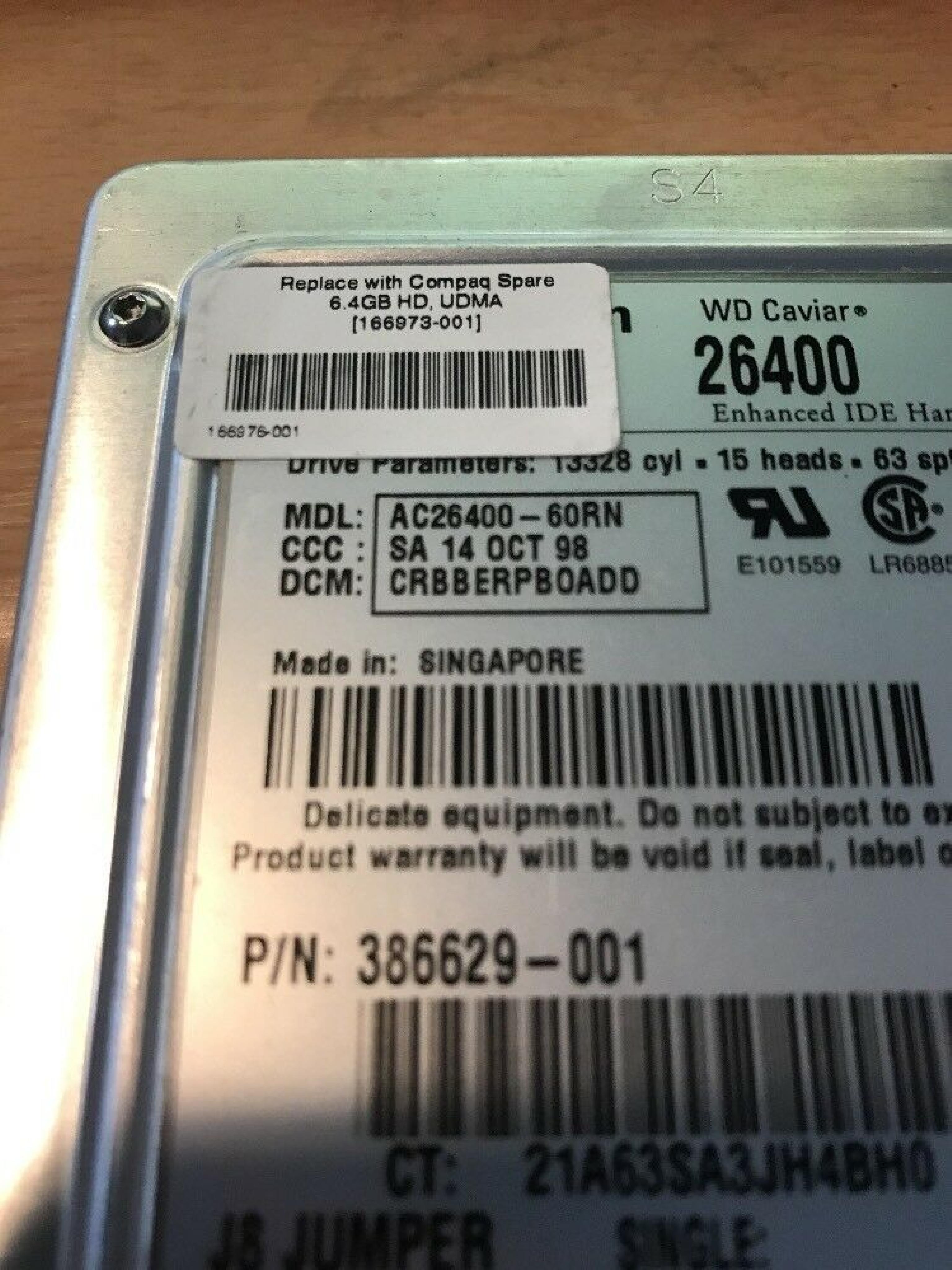 WESTERN DIGITAL / WD AC26400-60RN 3.5 INCH HARD DRIVE CCC:SA 16 OCT 98 DCM:CRCBERPBOADD