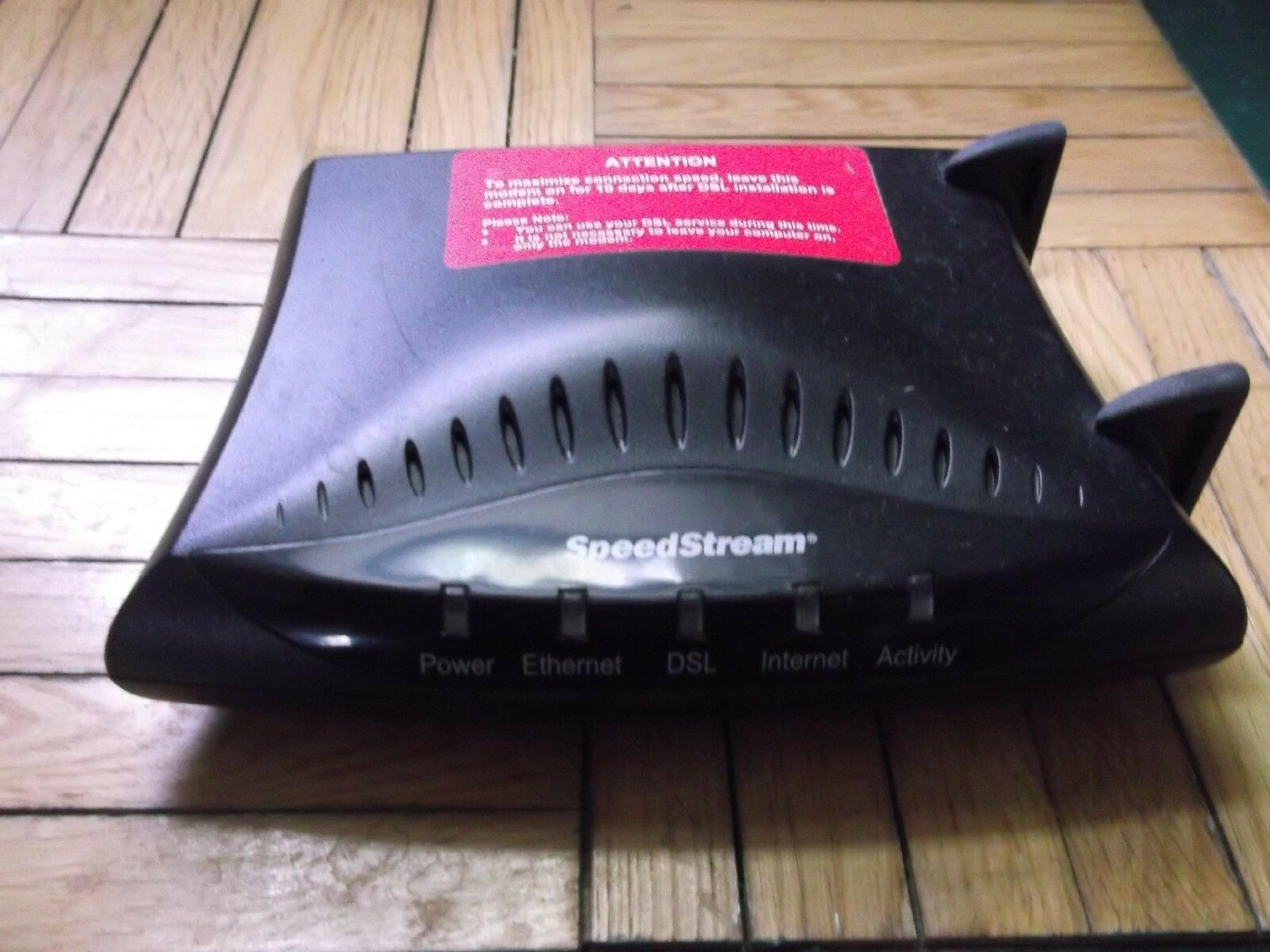 EFFICIENT NETWORKS INC SPEEDSTREAM 5100 ETHERNET ADSL MODEM WITH AC ADAPTER