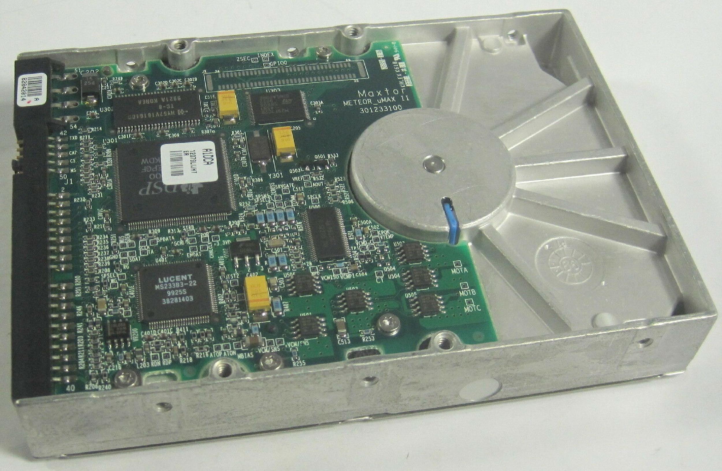 MAXTOR 92040U6 3.5 INCH HARD DRIVE HAD:06A PCBA:03A UNIQUE:11A CODE:MA540RR0 DATE:090499 N,M,B,A