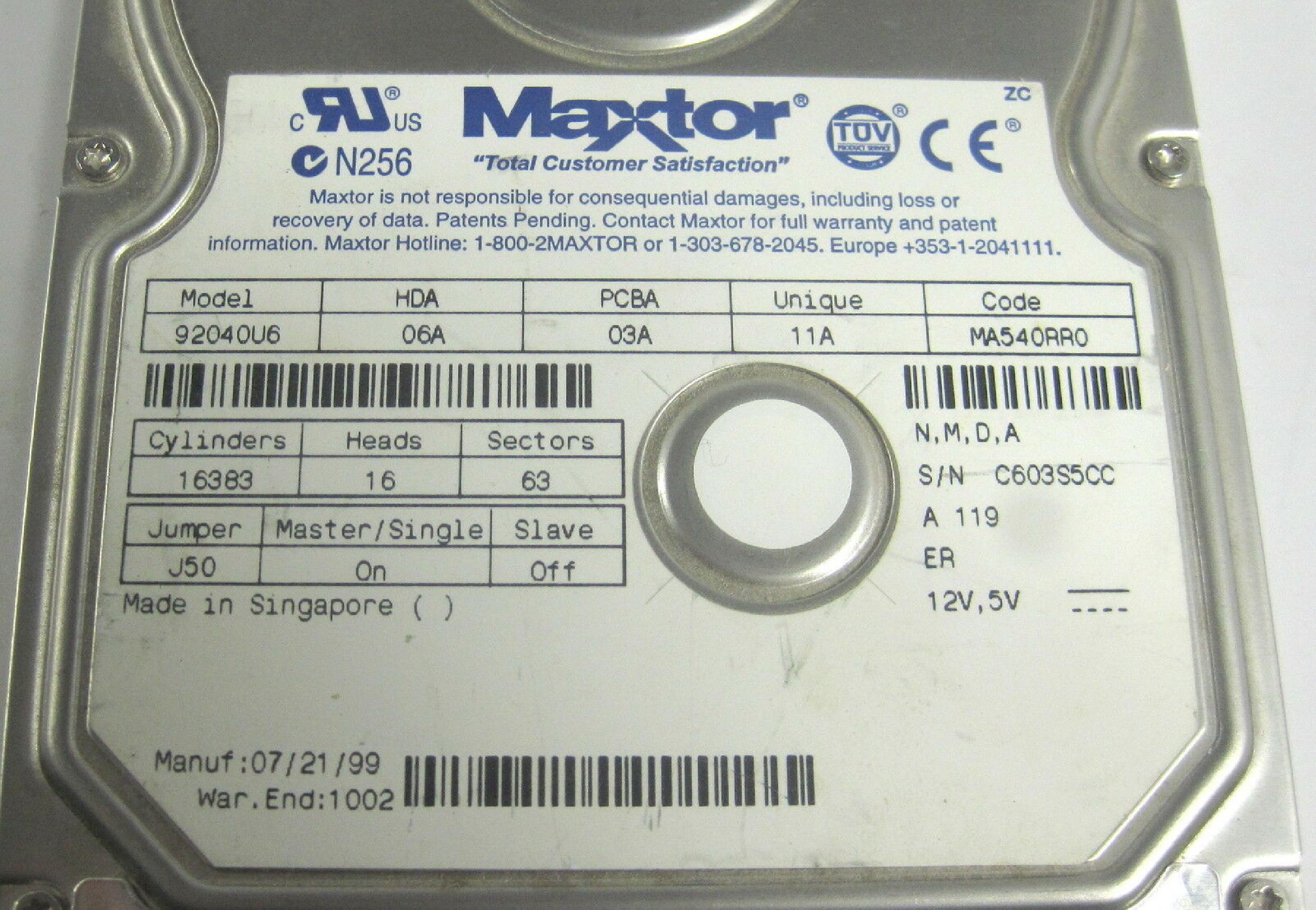 MAXTOR 92040U6 3.5 INCH HARD DRIVE HAD:06A PCBA:03A UNIQUE:11A CODE:MA540RR0 DATE:090499 N,M,B,A