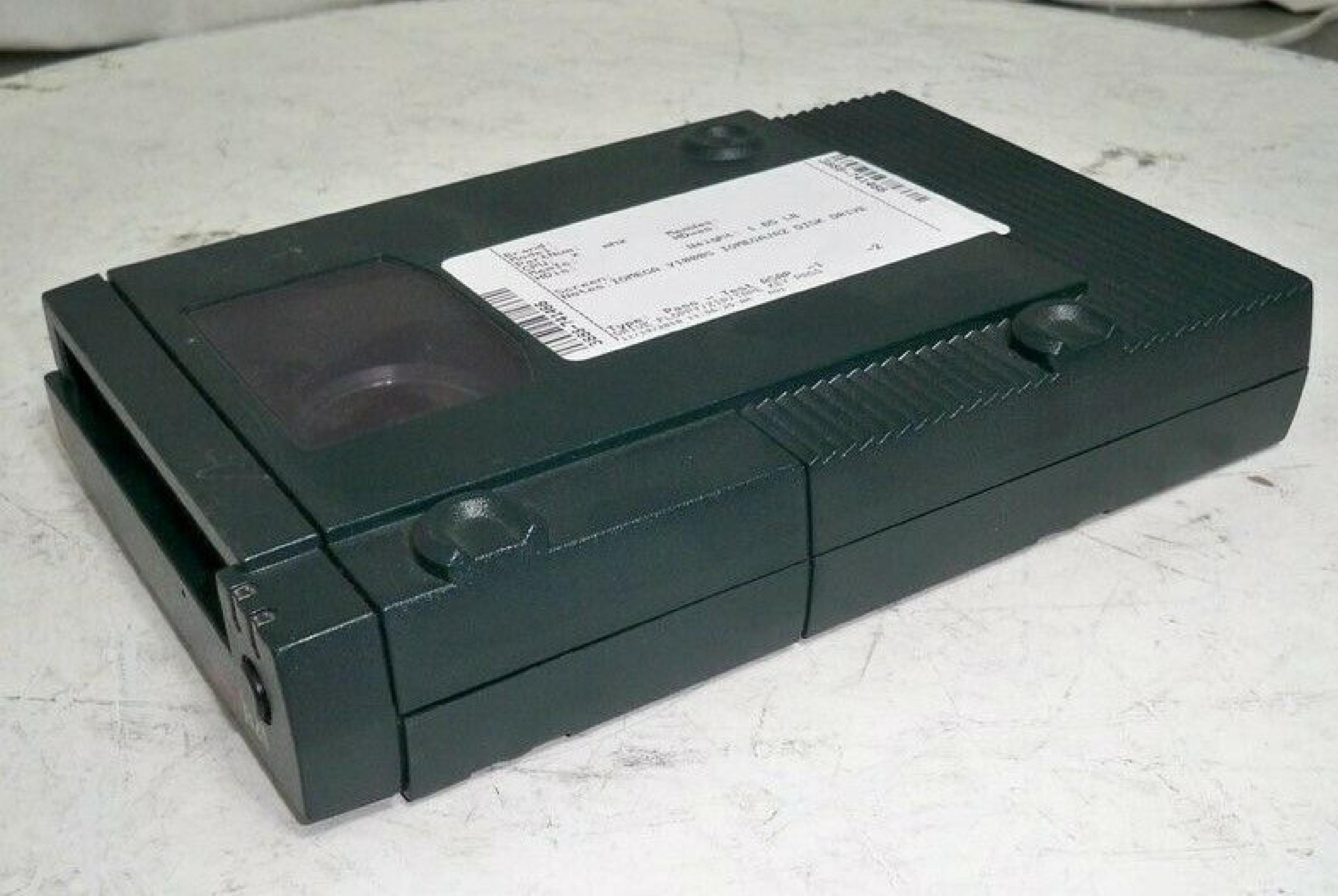 IOMEGA V1000S NO POWER SUPPLY, JAZ 1GB EXTERNAL SCSI 50HD DRIVE