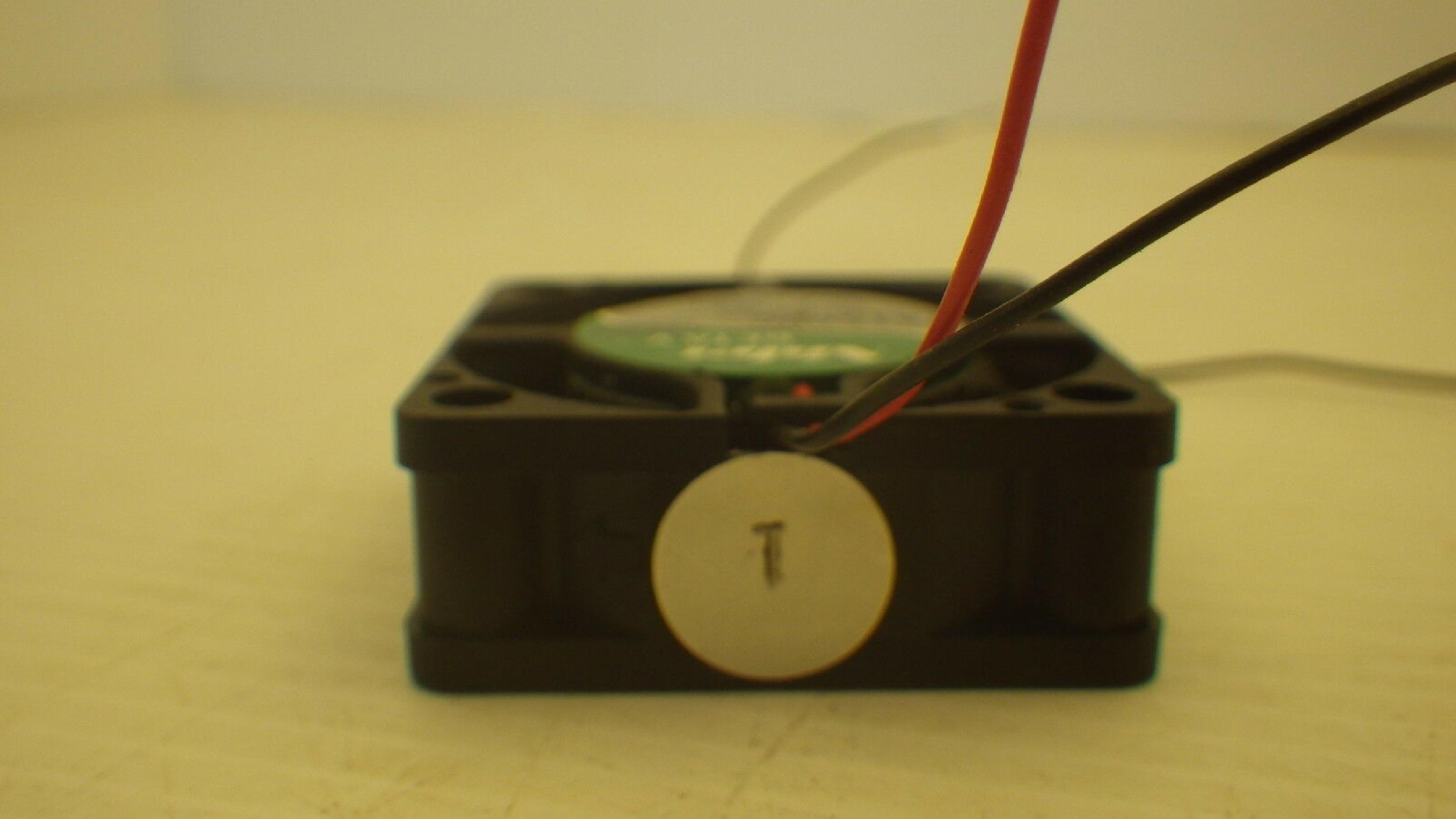 NIDEC TA150DC 12VDC .13A FAN 40MM X40MM X20MM WITH 3INCH 3 WIRE CABLE AND PIN CONNECTOR PI BETA V TA150DC C34957-58 12V FANS 40X40X28MM