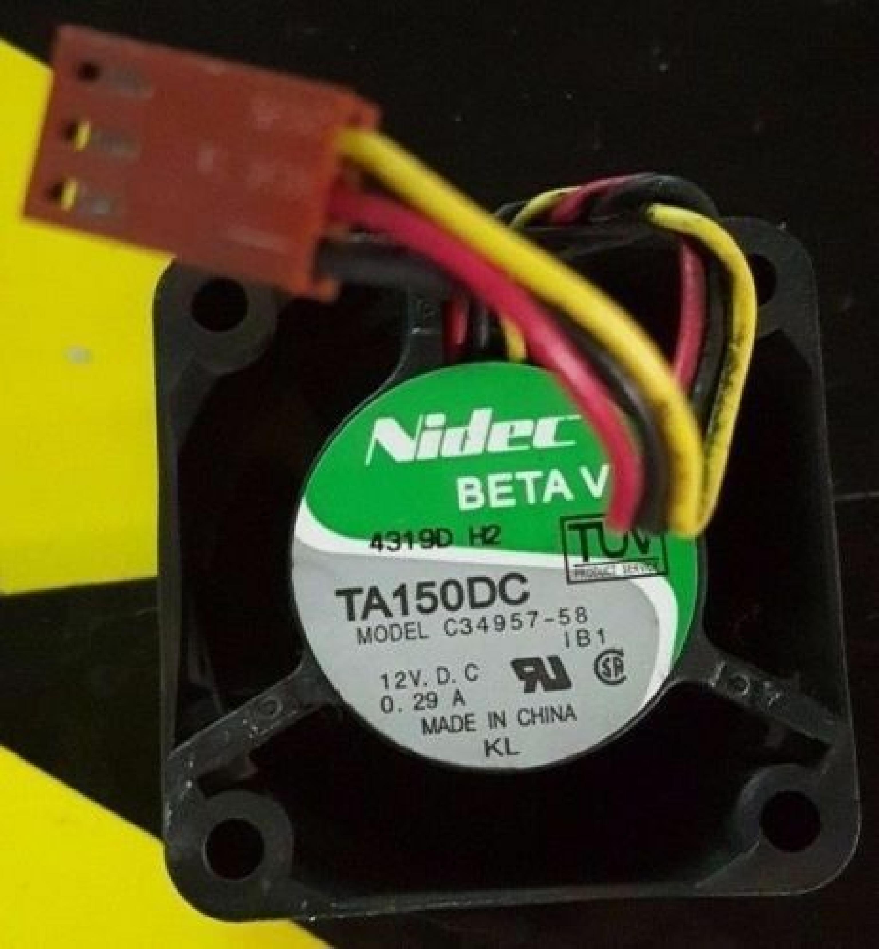 NIDEC 24P1117 12VDC .13A FAN 40MM X40MM X20MM WITH 3INCH 3 WIRE CABLE AND 3 PIN CONNECTOR