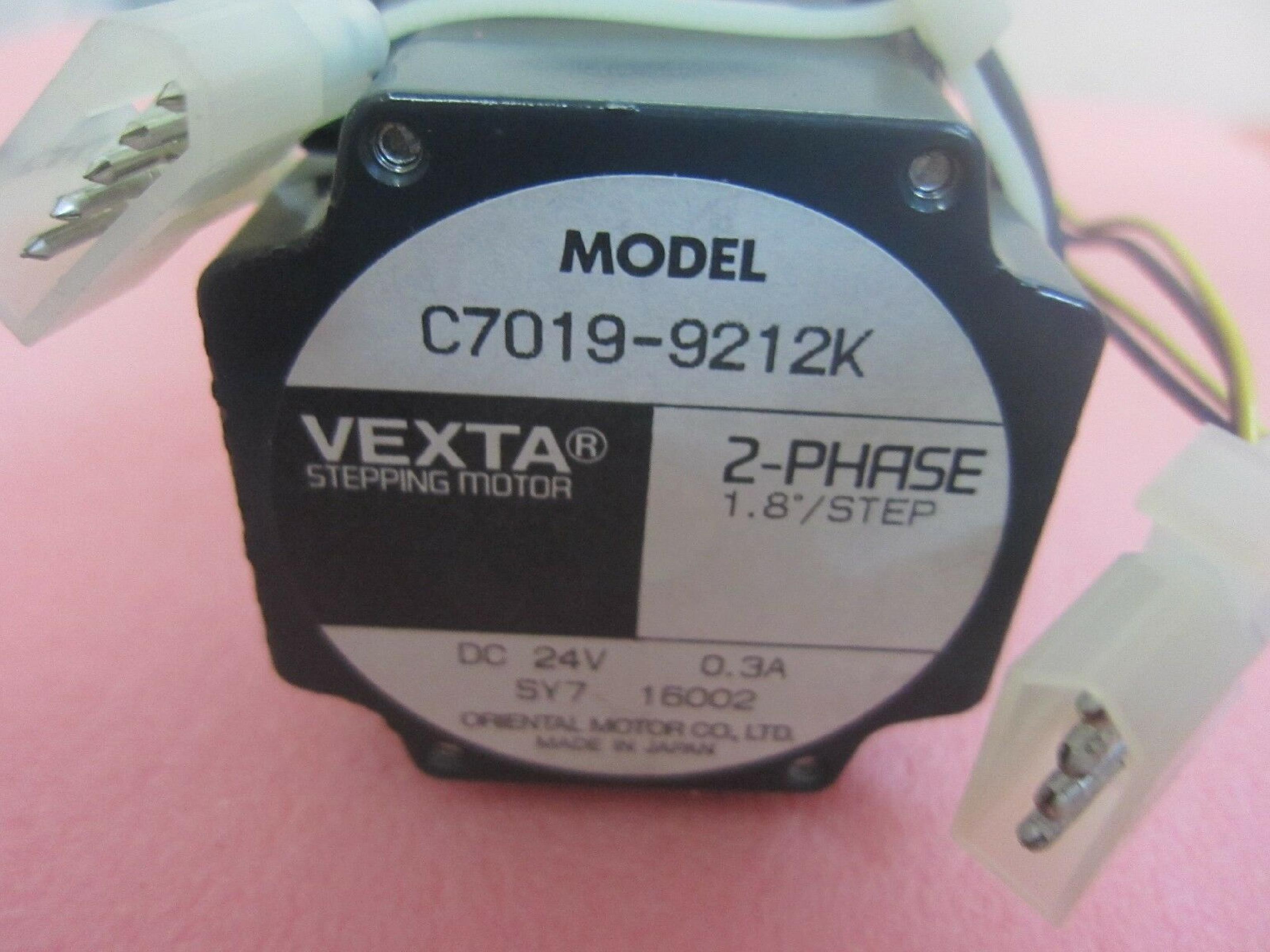 VEXTA / ORIENTAL MOTOR CO / INTERMEC TECHNOLOGIES CORPORATION C6925-9212K 2 PHASE 1.8* STEPPING MOTOR - 2.3VDC 3A FOR THERMAL LABEL PRINTER 2-PHASE