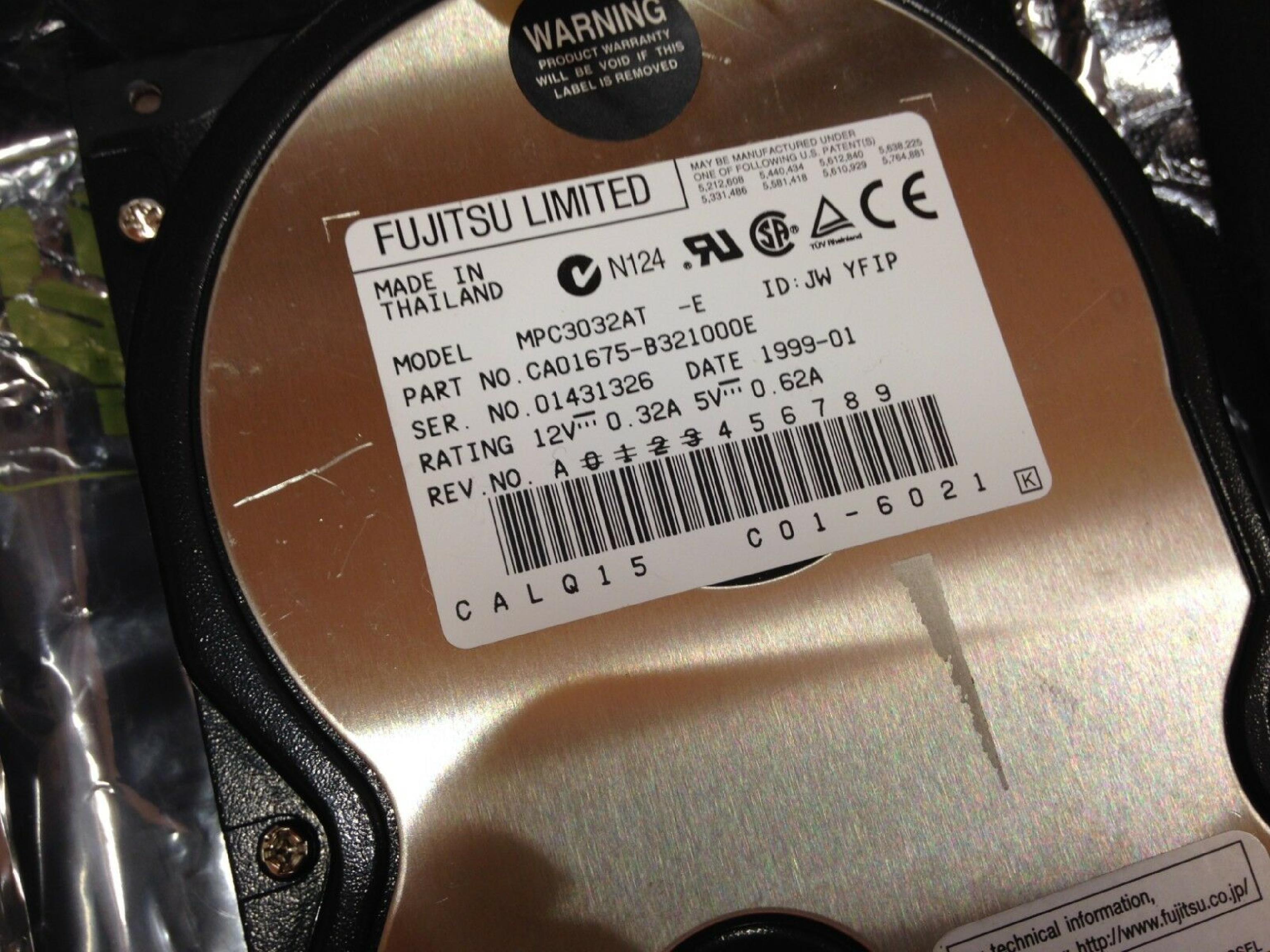 FUJITSU CA01675 2.5GB 3.5 INCH IDE HARD DRIVE