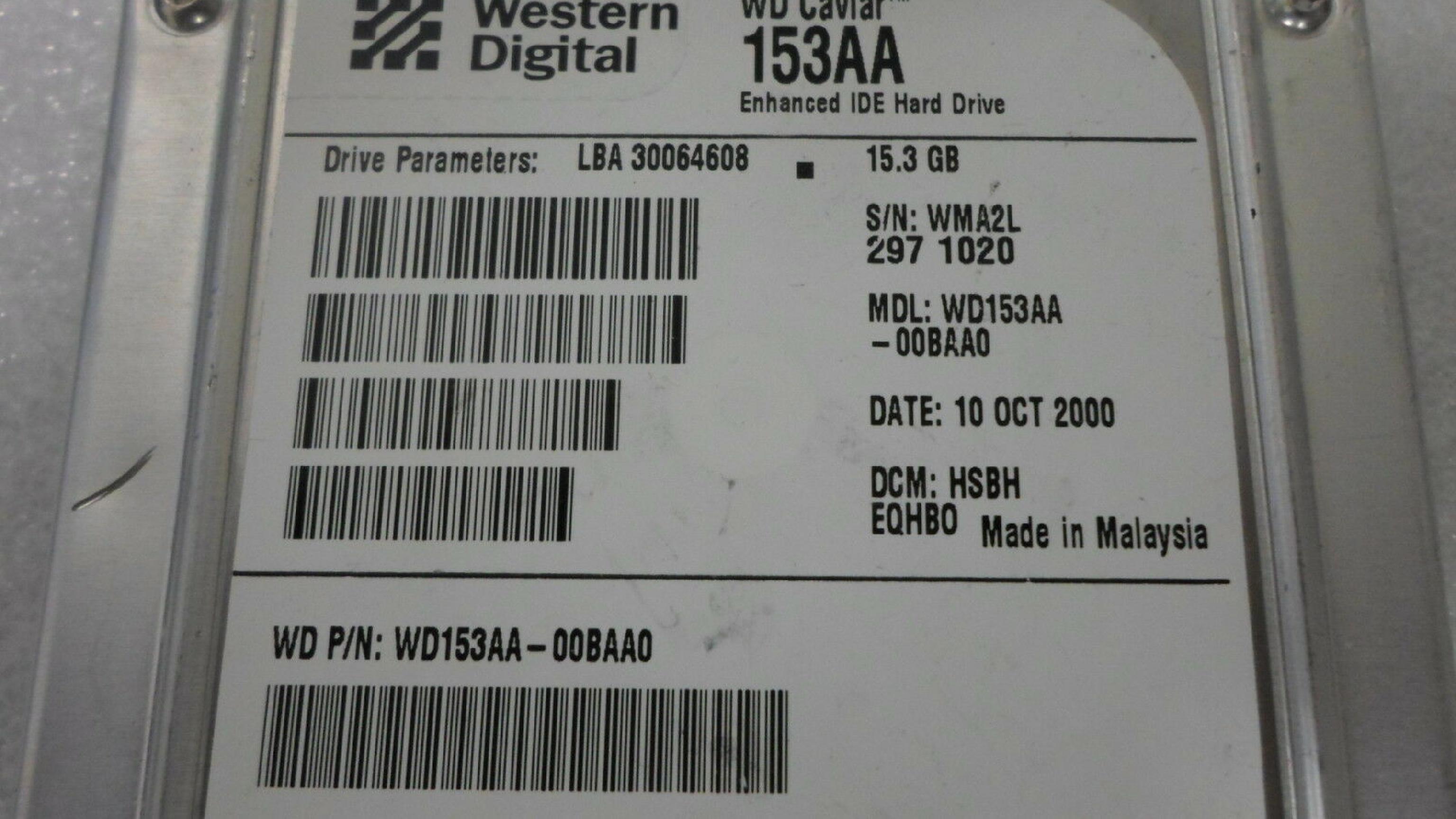 WESTERN DIGITAL / WD 153AA 15GB 3.5INCH IDE HARD DRIVE 15.3GB LBA 30064608 DATE 02 APR 2000 DCM RSAA EHHA0 RSAAEHHA0